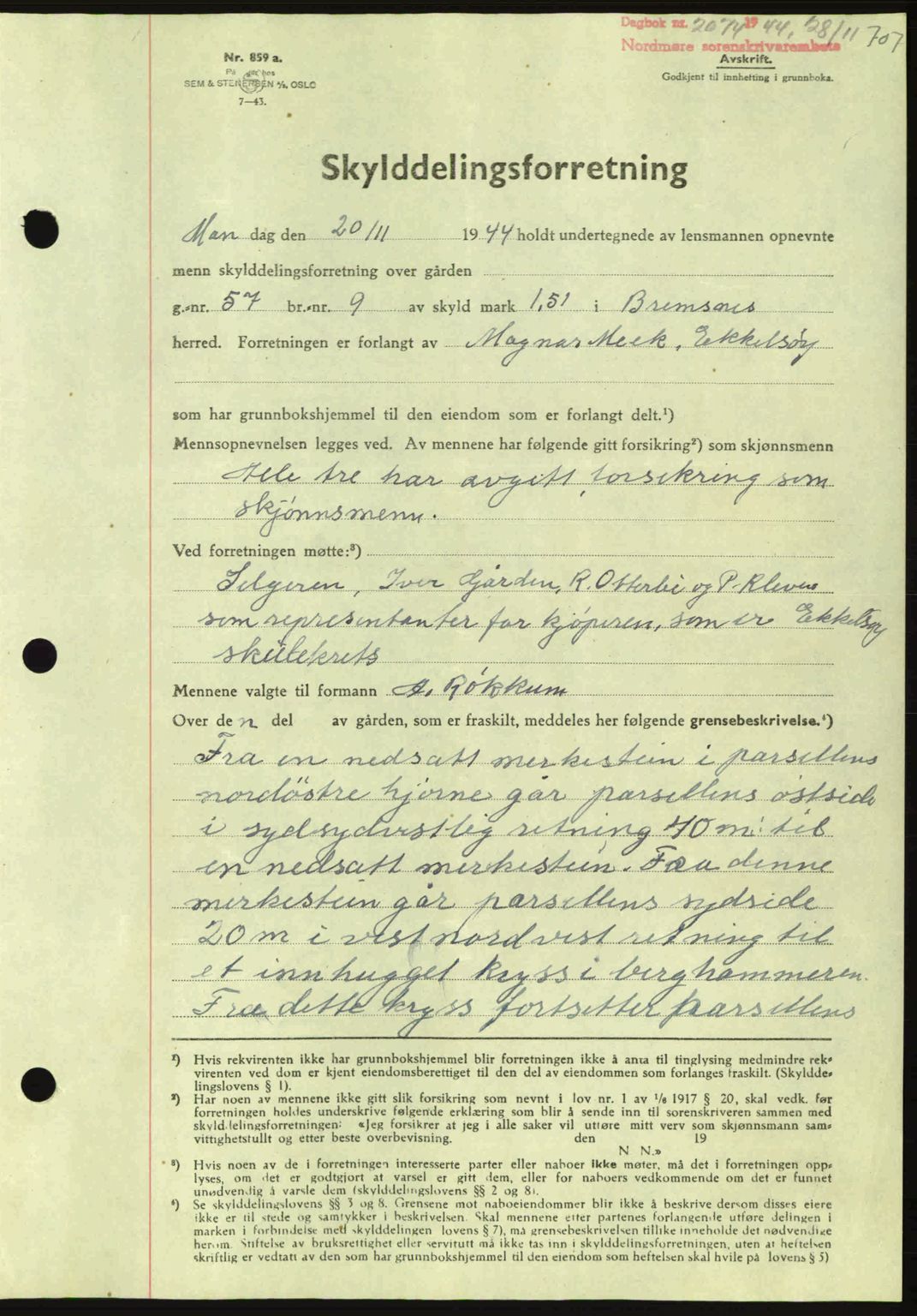 Nordmøre sorenskriveri, AV/SAT-A-4132/1/2/2Ca: Mortgage book no. A98, 1944-1944, Diary no: : 2074/1944