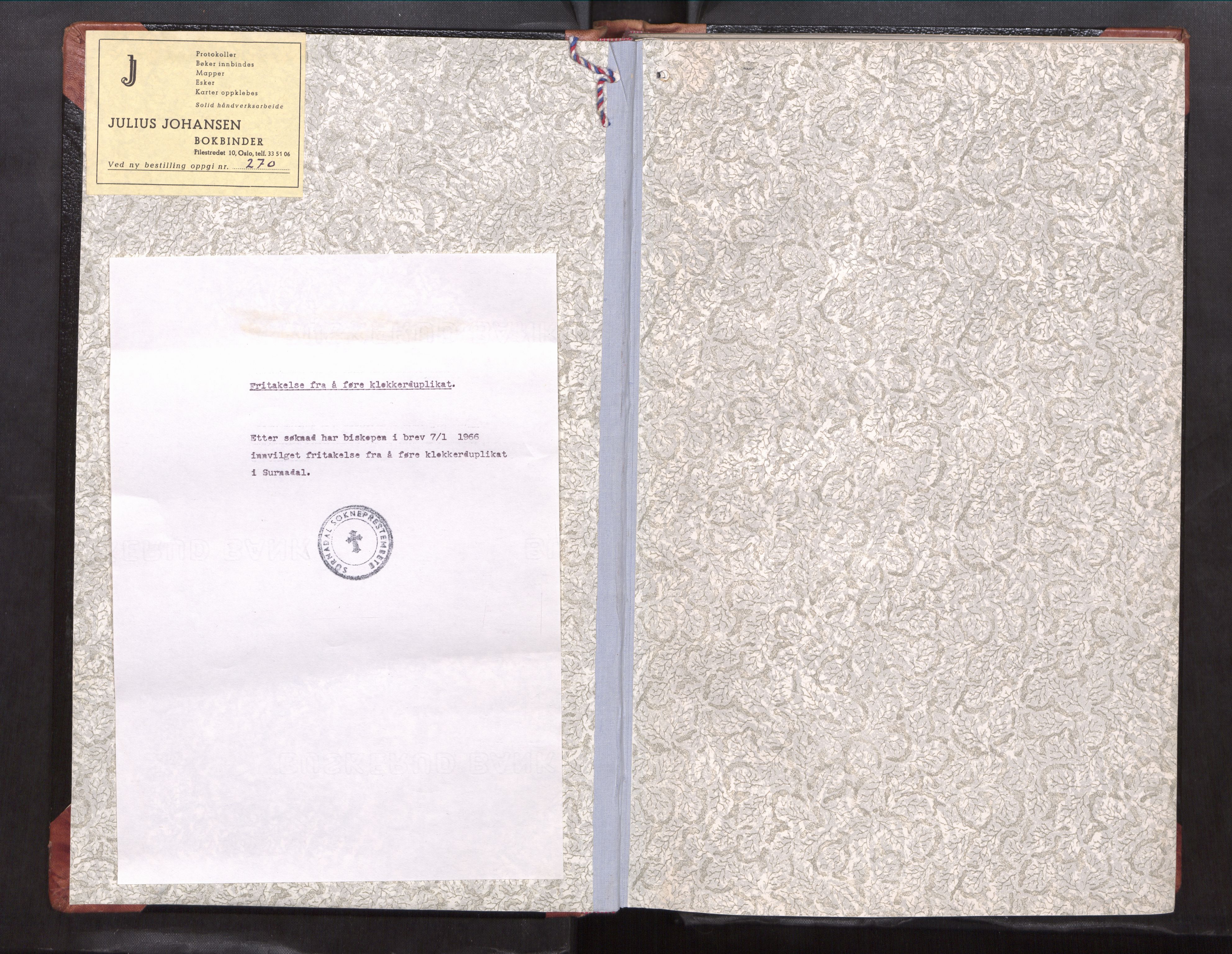 Ministerialprotokoller, klokkerbøker og fødselsregistre - Møre og Romsdal, SAT/A-1454/595/L1055: Parish register (copy) no. 595---, 1949-1965