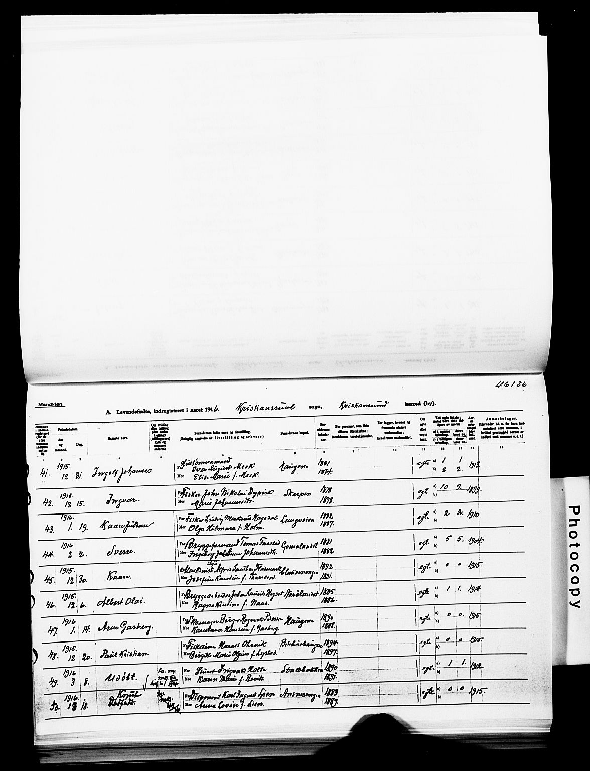 Ministerialprotokoller, klokkerbøker og fødselsregistre - Møre og Romsdal, AV/SAT-A-1454/572/L0861: Parish register (official) no. 572D05, 1913-1920