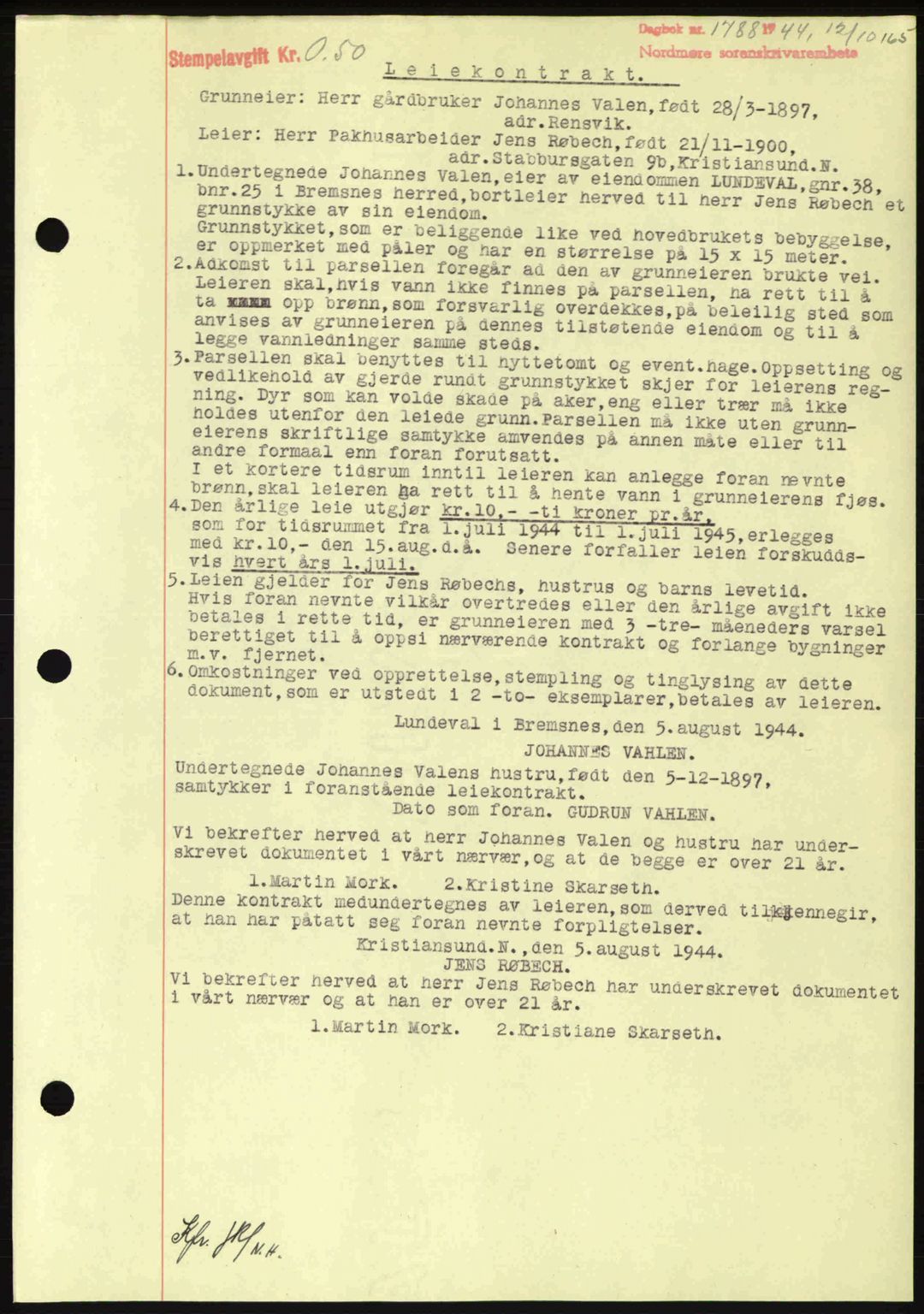 Nordmøre sorenskriveri, AV/SAT-A-4132/1/2/2Ca: Mortgage book no. B92, 1944-1945, Diary no: : 1788/1944