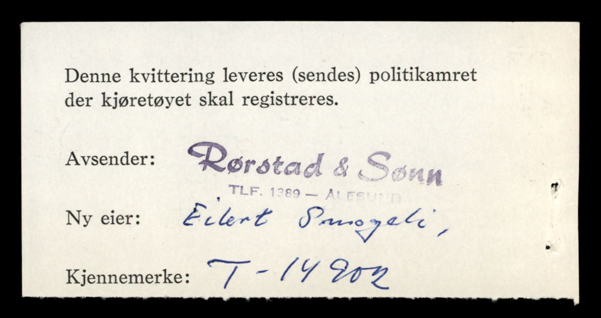Møre og Romsdal vegkontor - Ålesund trafikkstasjon, SAT/A-4099/F/Fe/L0049: Registreringskort for kjøretøy T 14864 - T 18613, 1927-1998, p. 880