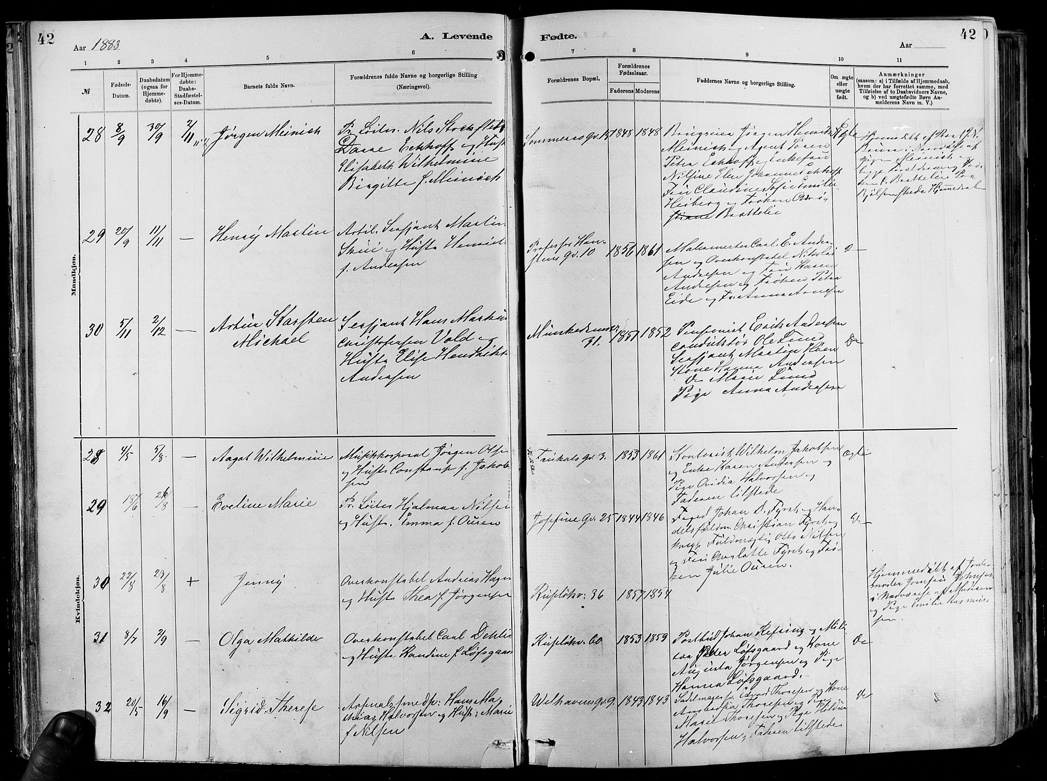 Garnisonsmenigheten Kirkebøker, AV/SAO-A-10846/F/Fa/L0012: Parish register (official) no. 12, 1880-1893, p. 42