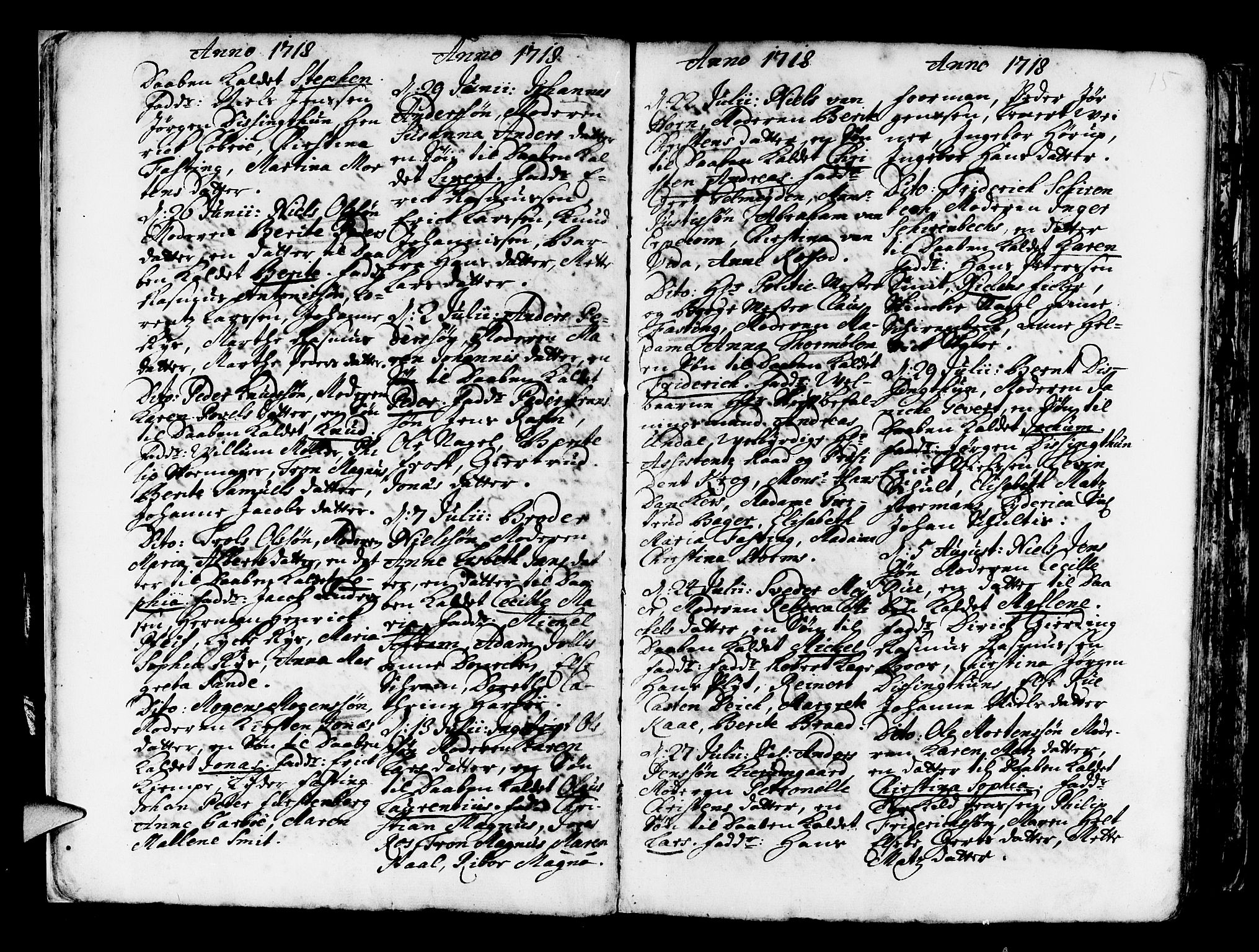 Nykirken Sokneprestembete, AV/SAB-A-77101/H/Haa/L0003: Parish register (official) no. A 3, 1717-1764, p. 15