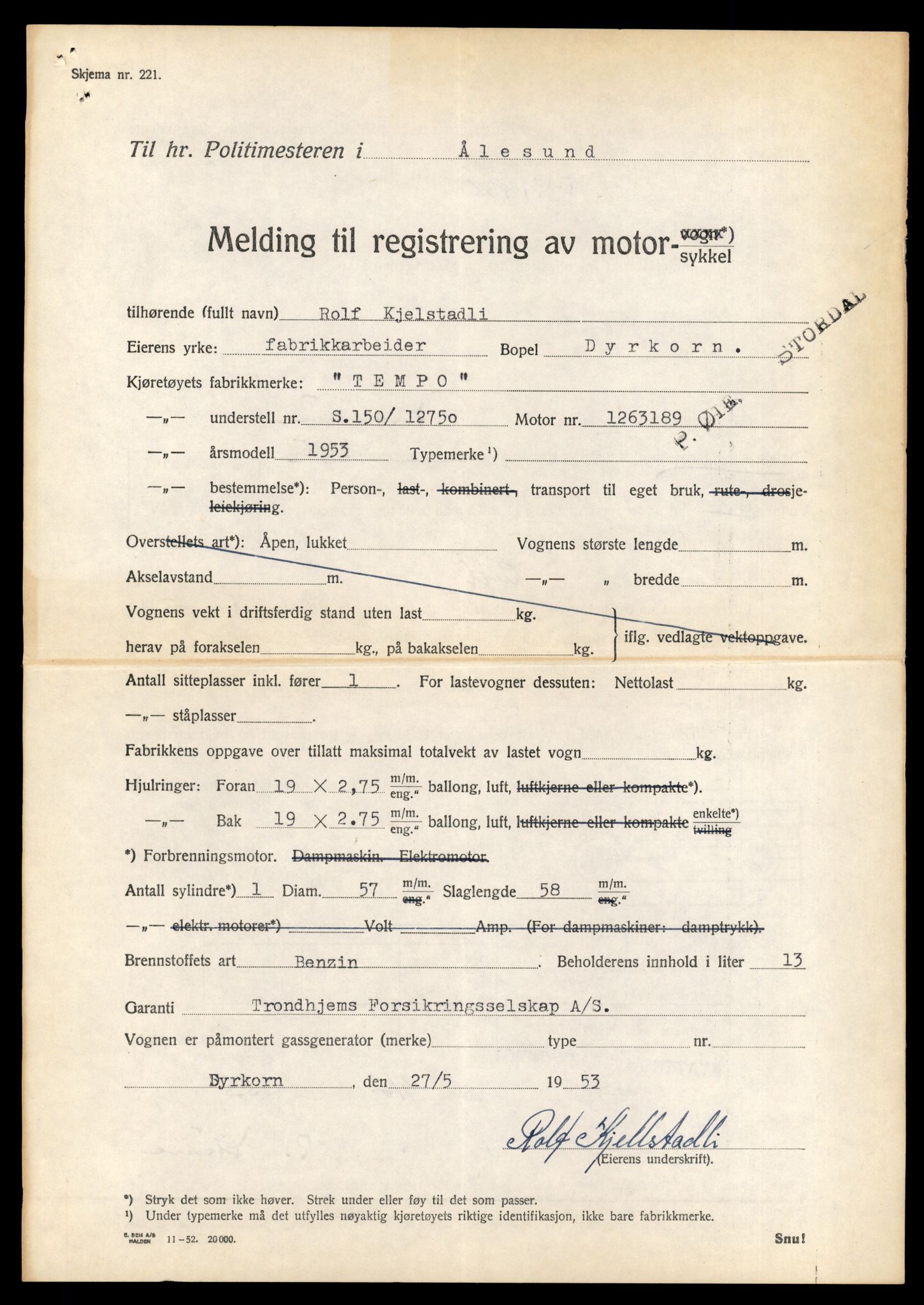 Møre og Romsdal vegkontor - Ålesund trafikkstasjon, AV/SAT-A-4099/F/Fe/L0031: Registreringskort for kjøretøy T 11800 - T 11996, 1927-1998, p. 2853