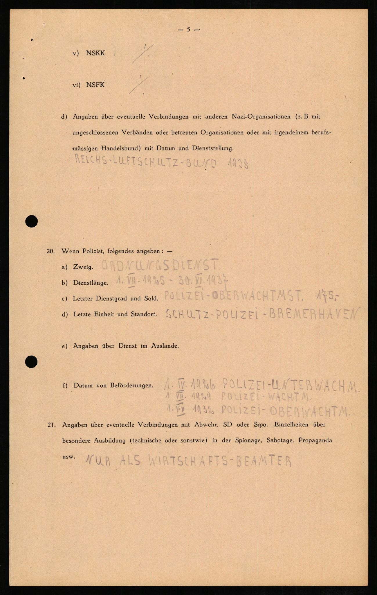 Forsvaret, Forsvarets overkommando II, RA/RAFA-3915/D/Db/L0011: CI Questionaires. Tyske okkupasjonsstyrker i Norge. Tyskere., 1945-1946, p. 309