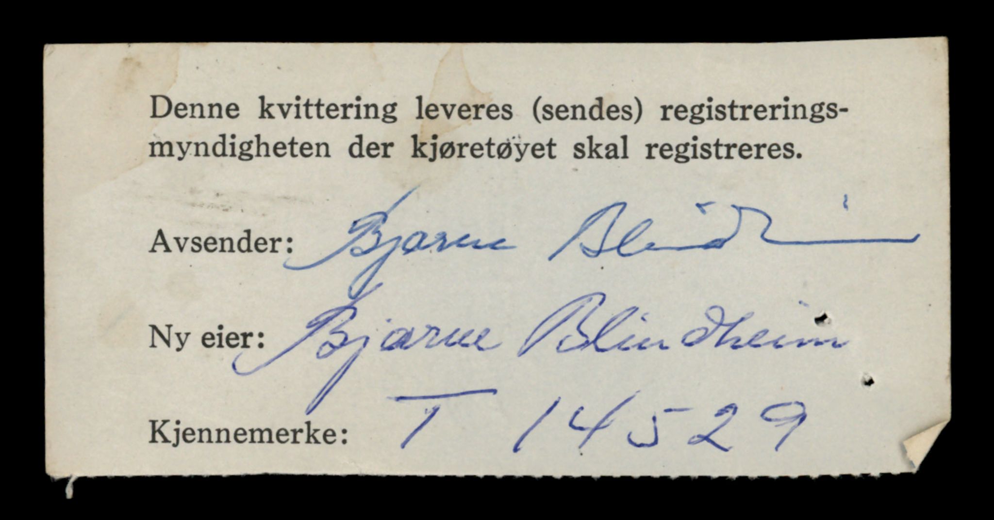 Møre og Romsdal vegkontor - Ålesund trafikkstasjon, AV/SAT-A-4099/F/Fe/L0046: Registreringskort for kjøretøy T 14445 - T 14579, 1927-1998