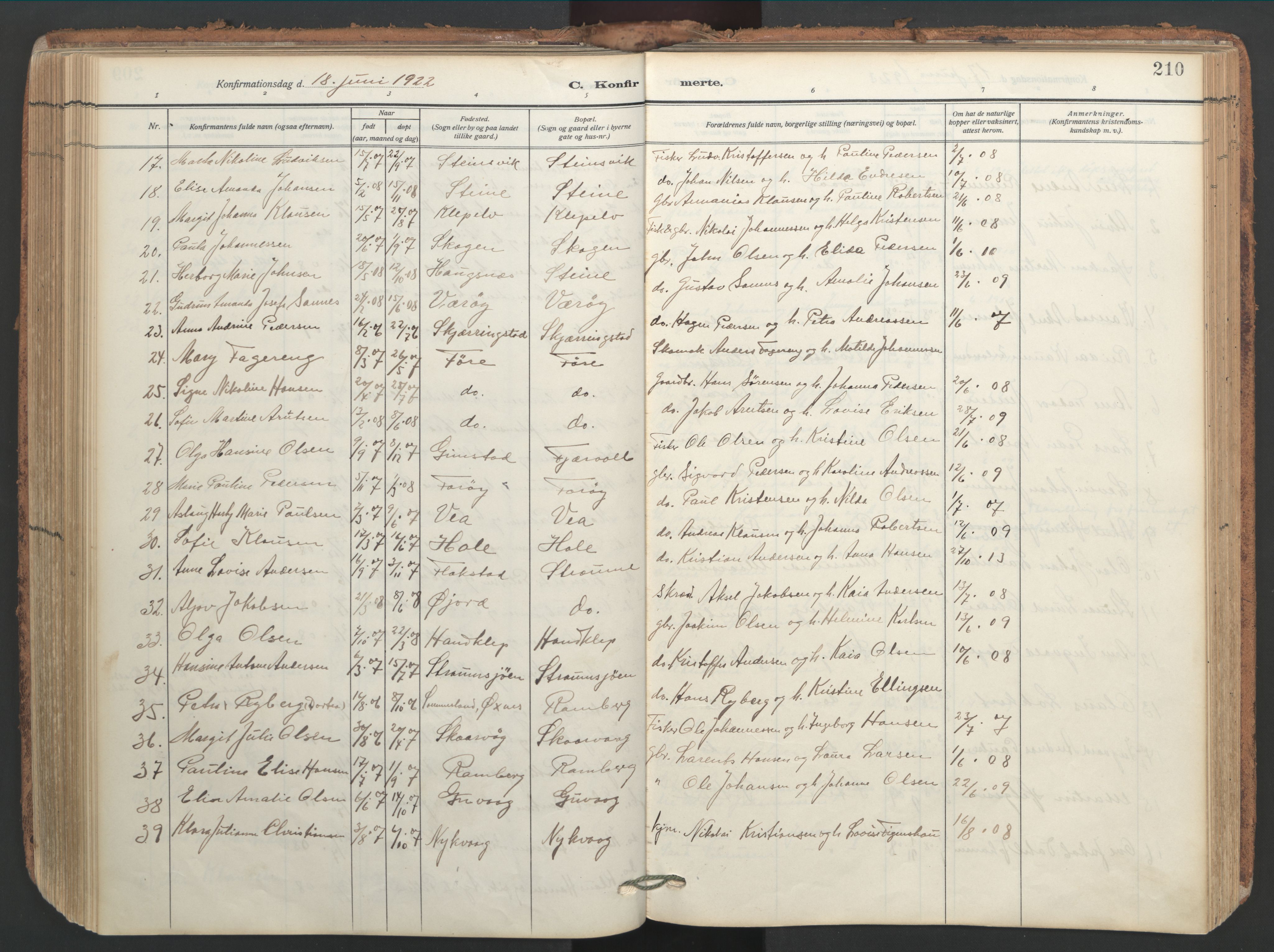 Ministerialprotokoller, klokkerbøker og fødselsregistre - Nordland, AV/SAT-A-1459/891/L1306: Parish register (official) no. 891A11, 1911-1927, p. 210