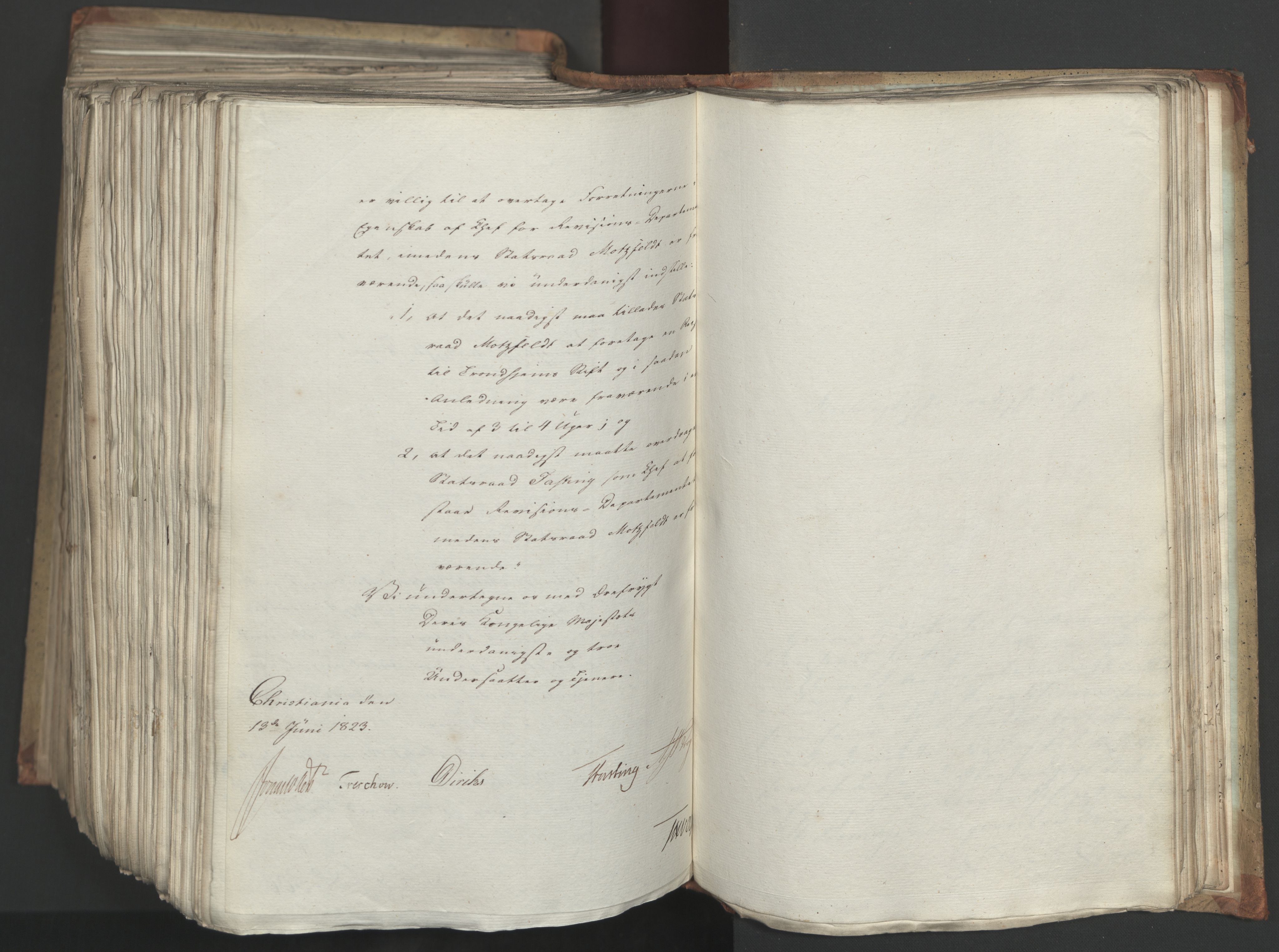 Statsrådsavdelingen i Stockholm, AV/RA-S-1003/D/Da/L0034: Regjeringsinnstillinger nr. 275-540, 1823, p. 623
