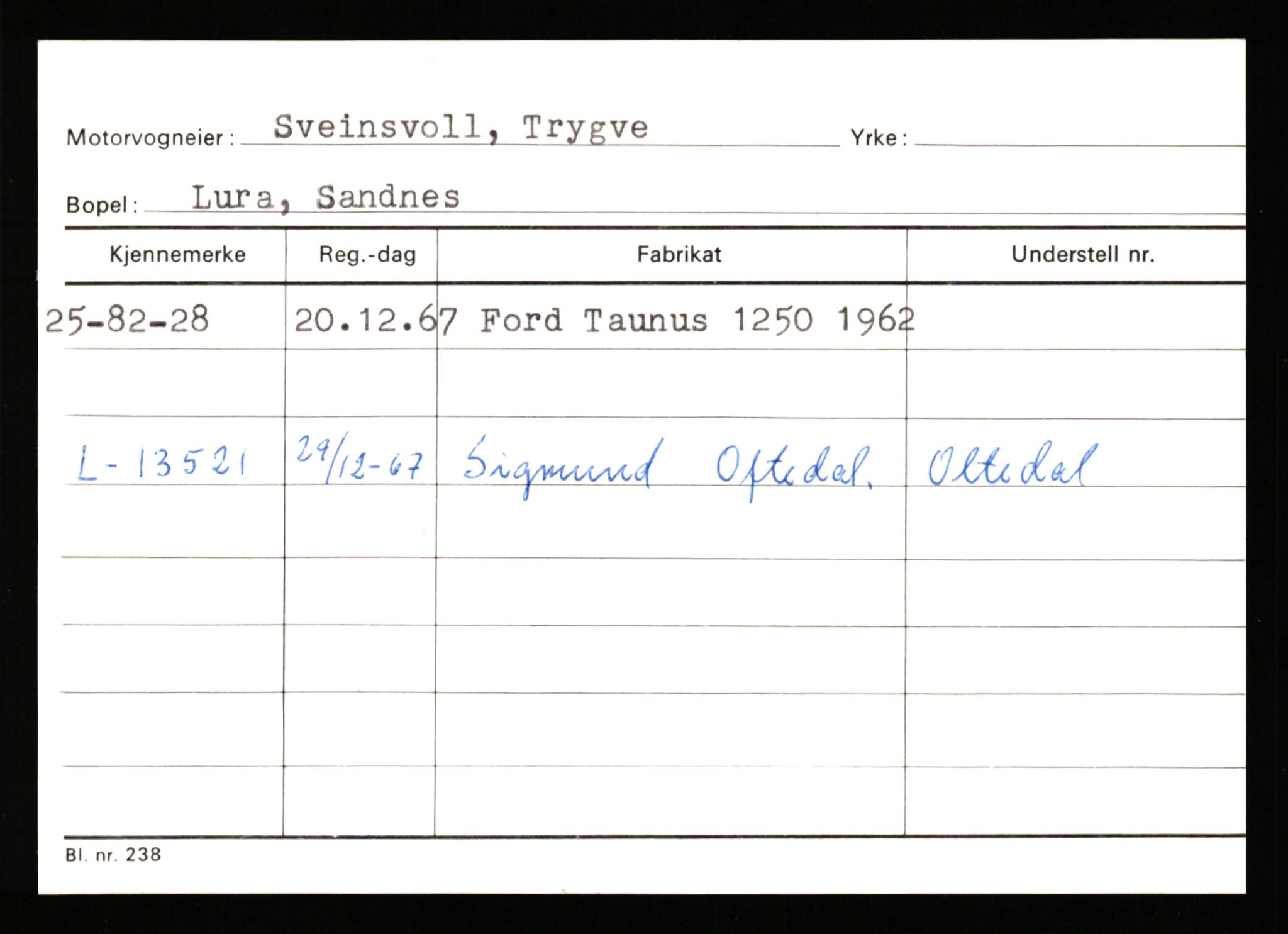 Stavanger trafikkstasjon, AV/SAST-A-101942/0/G/L0011: Registreringsnummer: 240000 - 363477, 1930-1971, p. 637