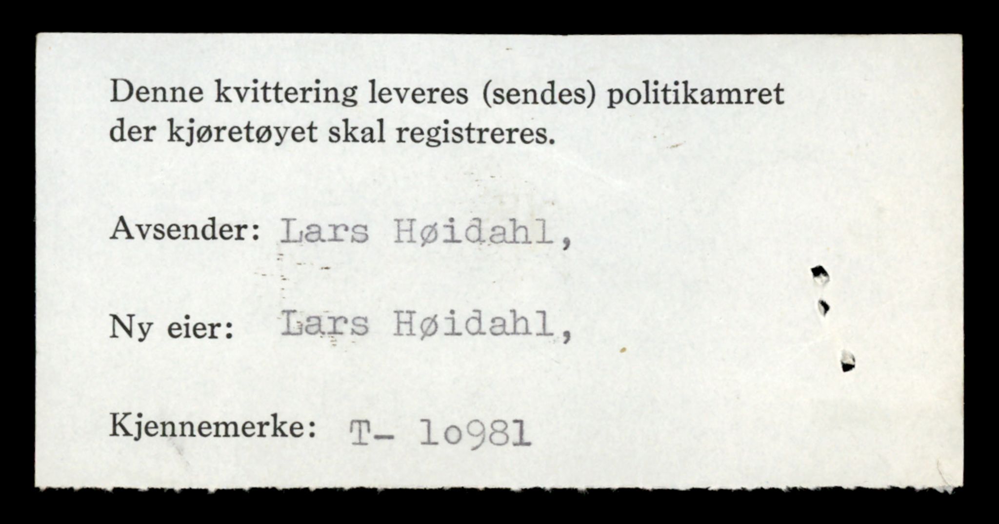 Møre og Romsdal vegkontor - Ålesund trafikkstasjon, AV/SAT-A-4099/F/Fe/L0025: Registreringskort for kjøretøy T 10931 - T 11045, 1927-1998, p. 1376