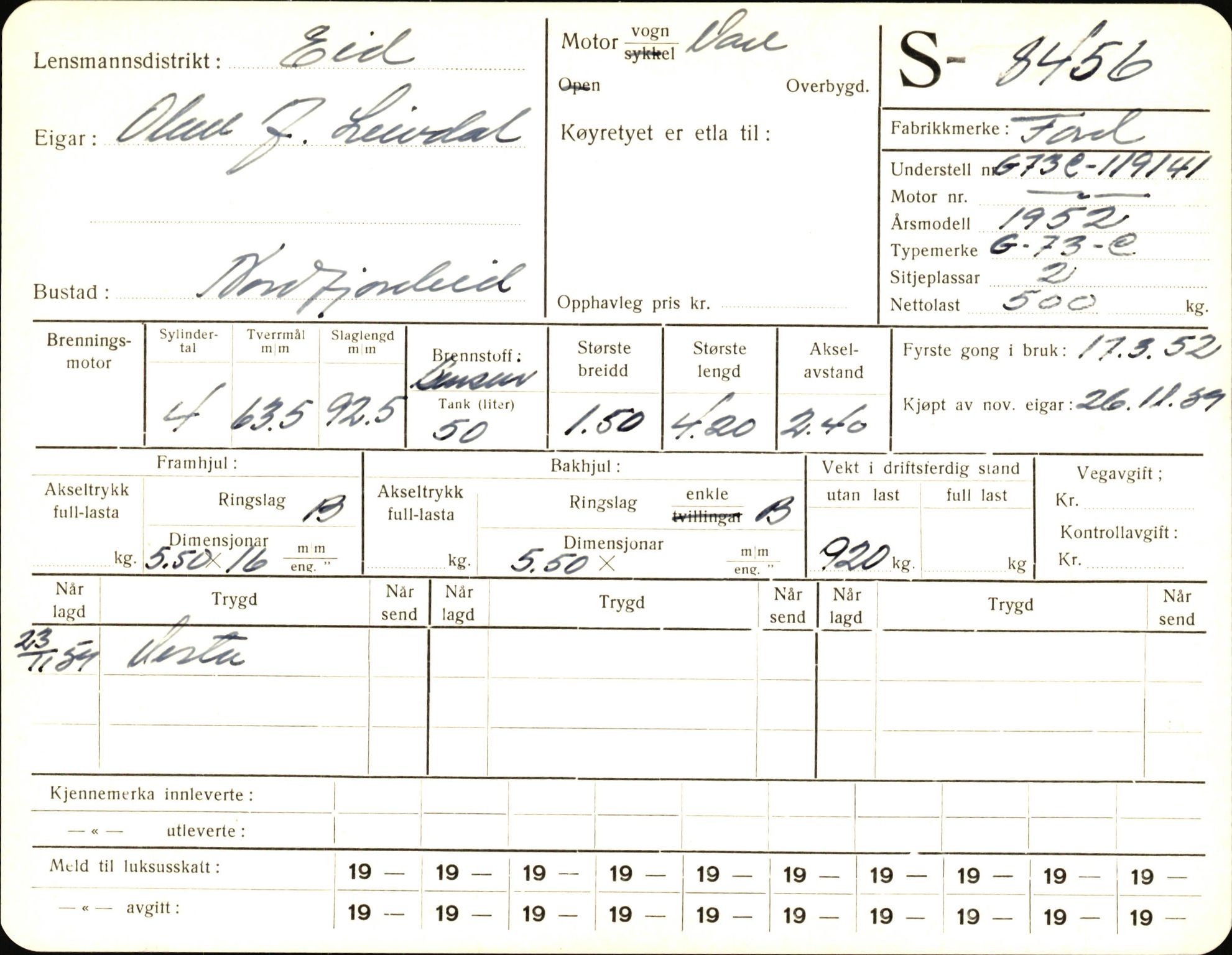 Statens vegvesen, Sogn og Fjordane vegkontor, AV/SAB-A-5301/4/F/L0006: Registerkort utmeldte Fjordane S8300-9500, 1930-1961, p. 226