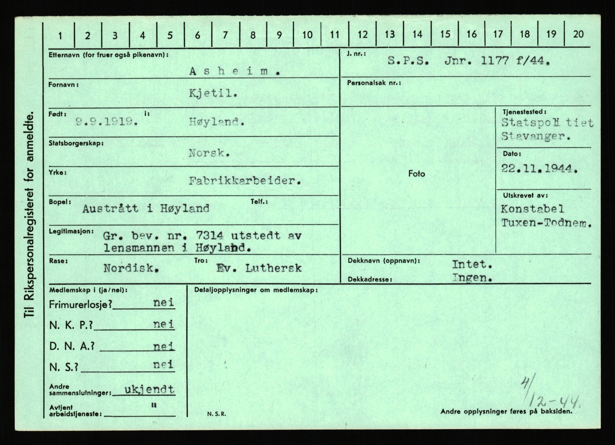 Statspolitiet - Hovedkontoret / Osloavdelingen, AV/RA-S-1329/C/Ca/L0002: Arneberg - Brand, 1943-1945, p. 372