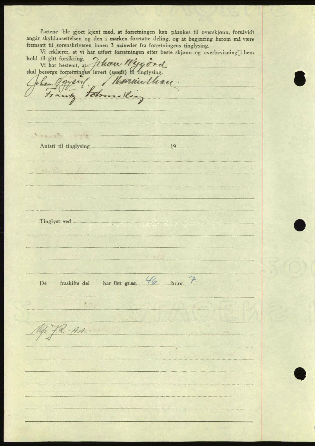 Nordmøre sorenskriveri, AV/SAT-A-4132/1/2/2Ca: Mortgage book no. A100a, 1945-1945, Diary no: : 1426/1945