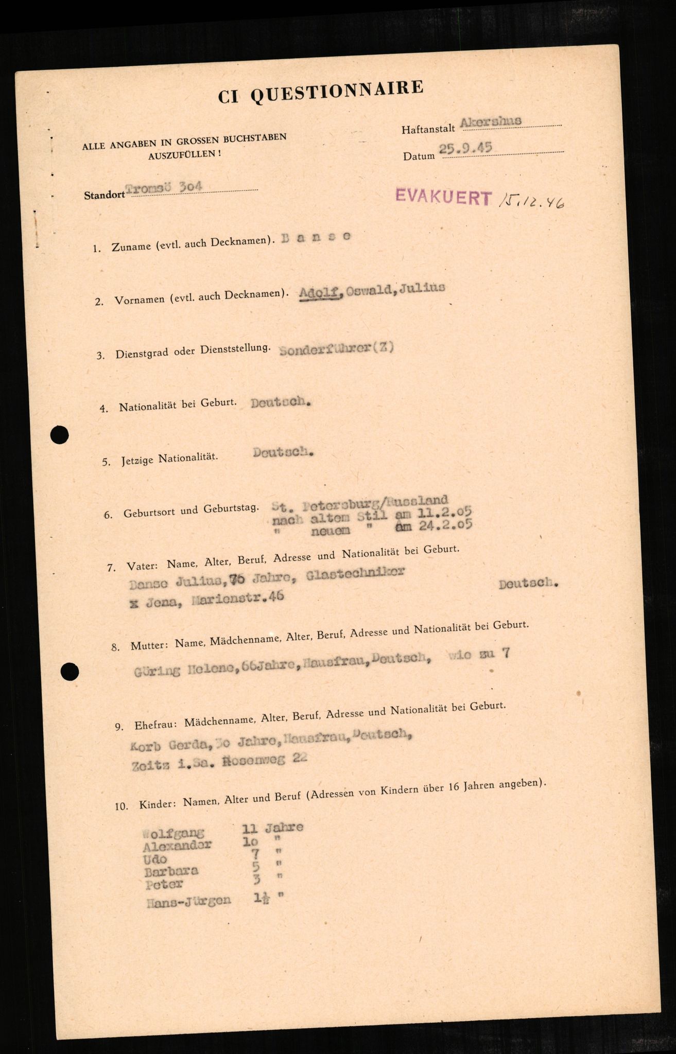 Forsvaret, Forsvarets overkommando II, AV/RA-RAFA-3915/D/Db/L0002: CI Questionaires. Tyske okkupasjonsstyrker i Norge. Tyskere., 1945-1946, p. 53