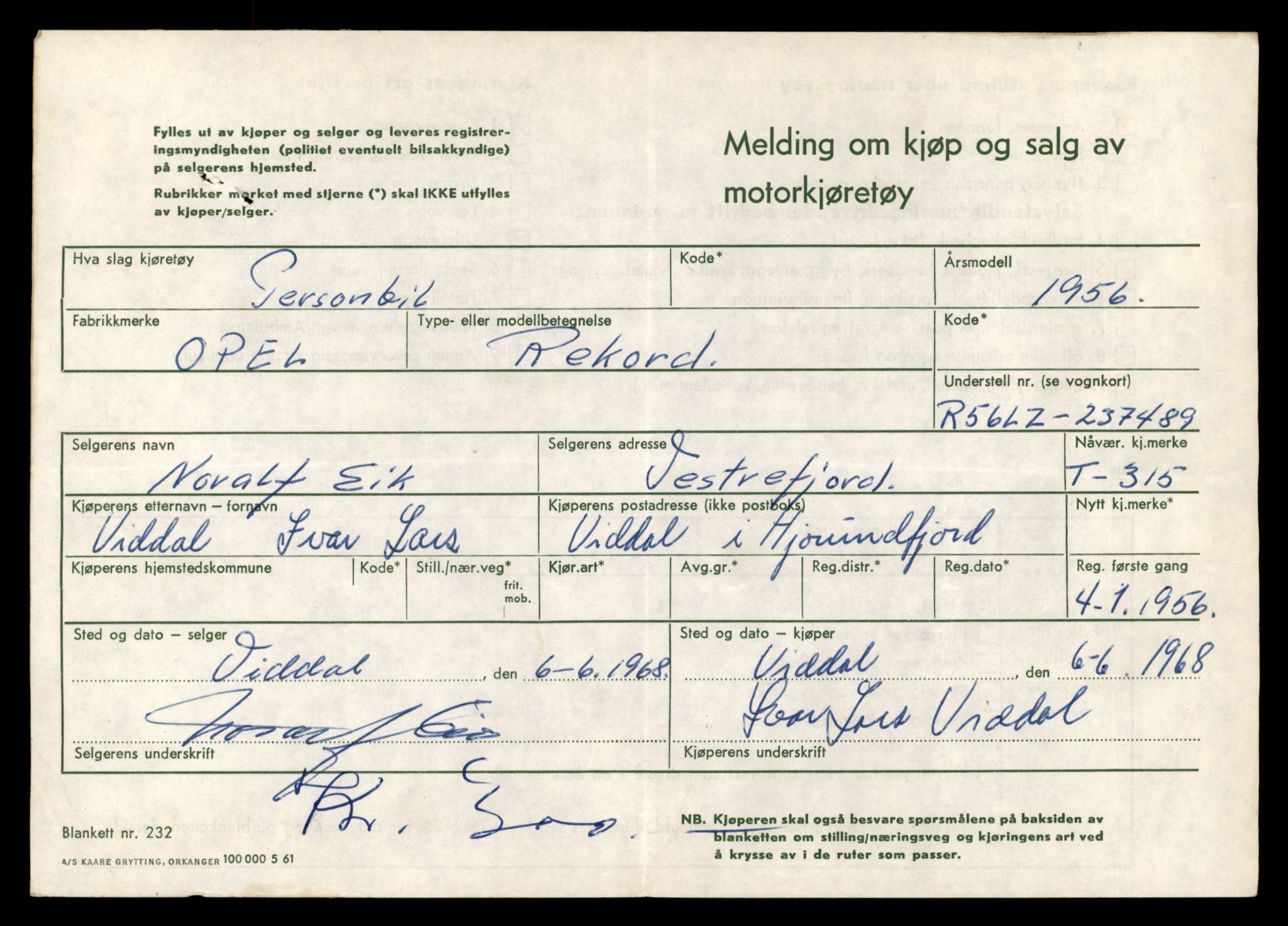 Møre og Romsdal vegkontor - Ålesund trafikkstasjon, SAT/A-4099/F/Fe/L0003: Registreringskort for kjøretøy T 232 - T 340, 1927-1998, p. 3012