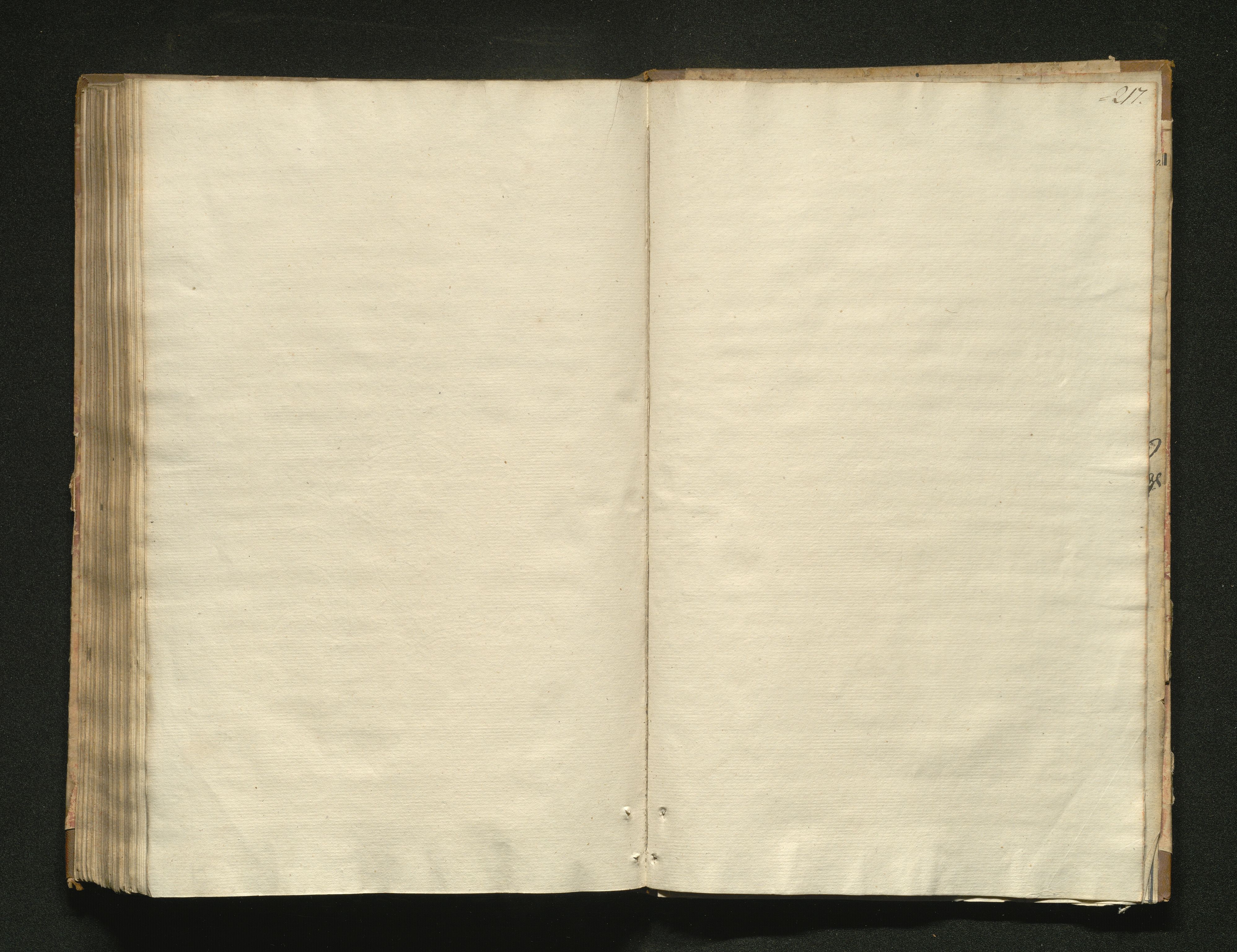 Overfattigkommisjonen i Bergen, AV/SAB-A-89001/F/L0001: Utdelingsbok for fattige i Domkirkesoknet, 1775-1780, p. 216b-217a