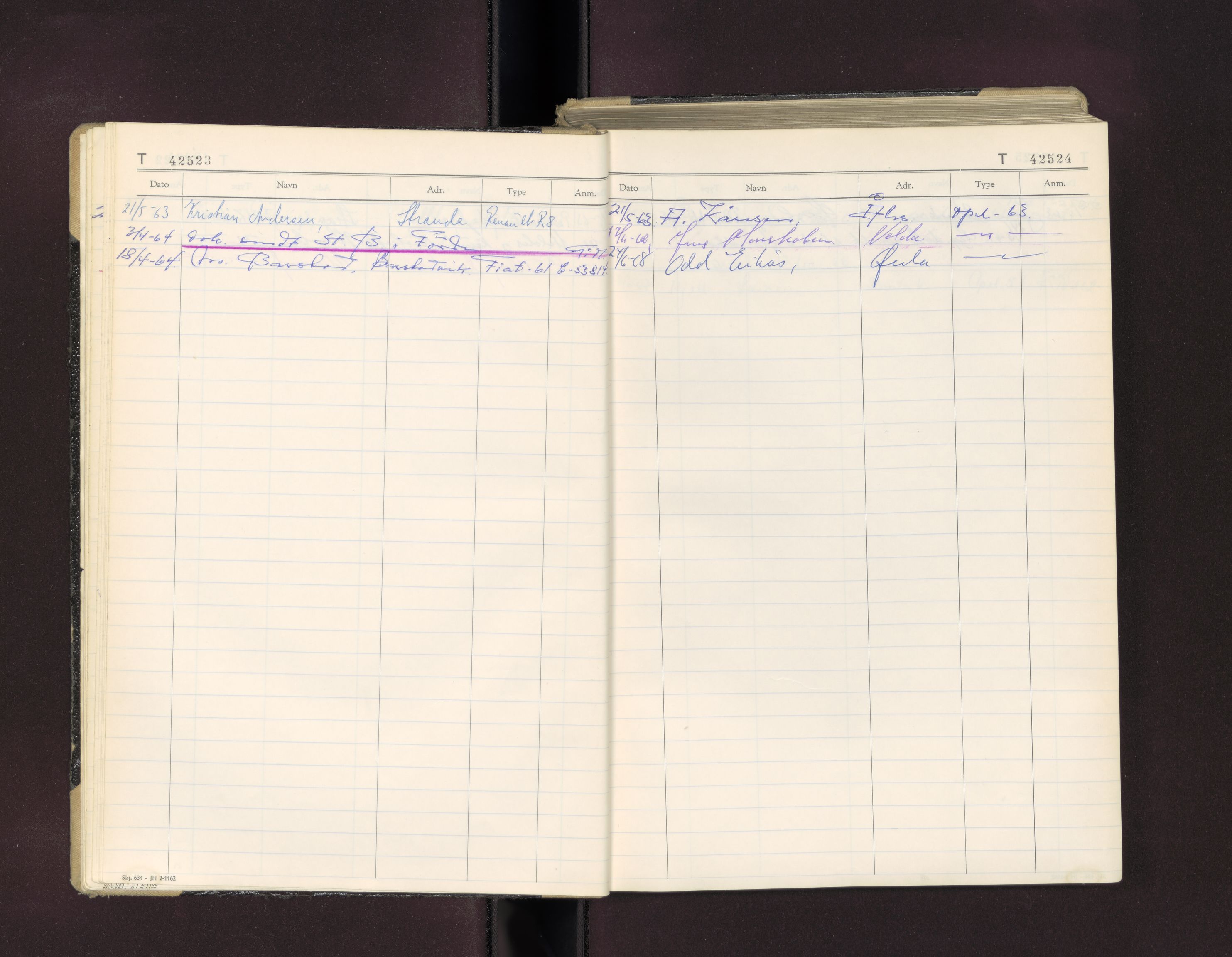 Møre og Romsdal vegkontor - Ålesund trafikkstasjon, AV/SAT-A-4099/F/Fc/L0038: Bilregister; T 42500 - T 42999, 1960-1970