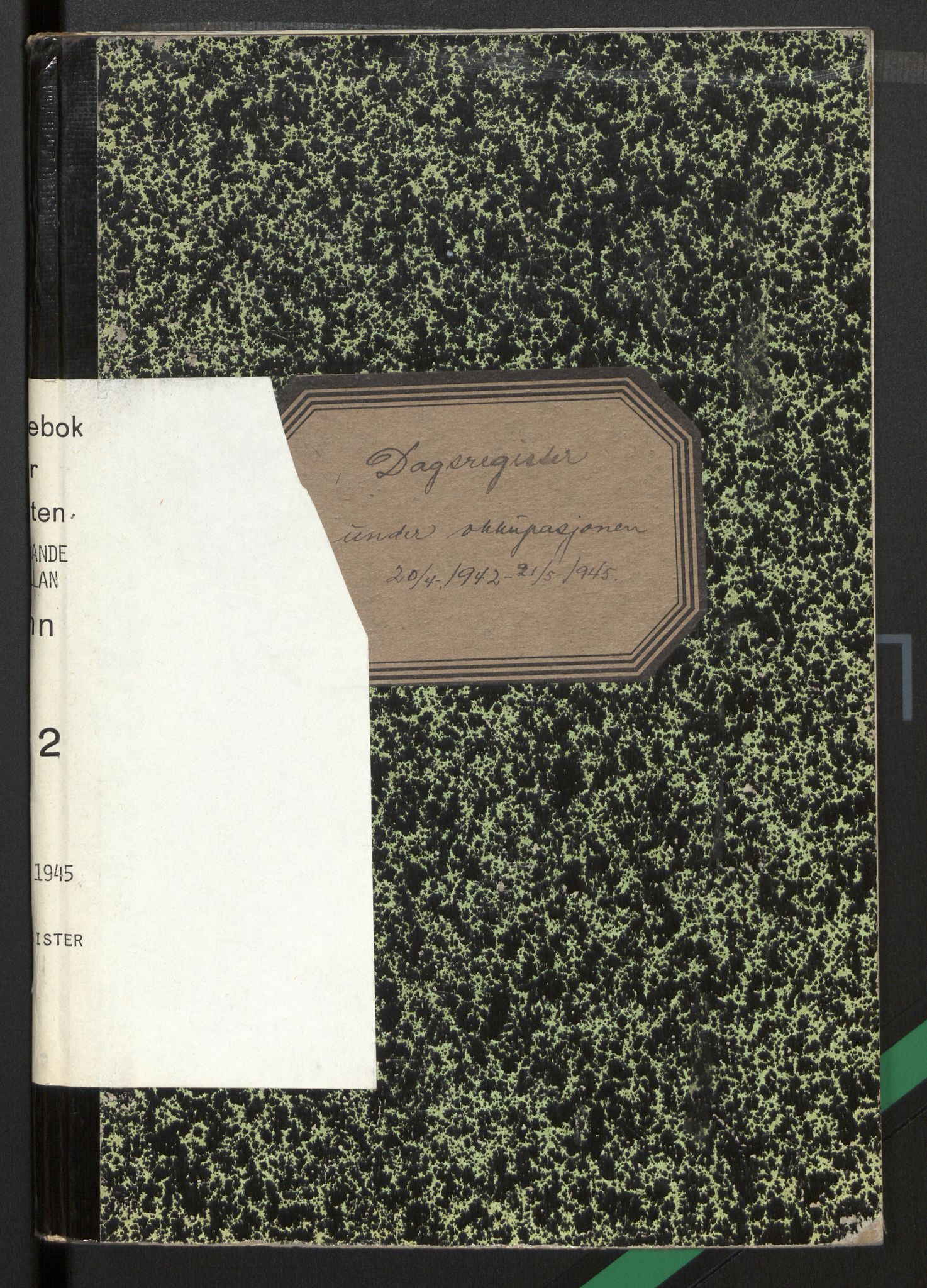 Kinn sokneprestembete, SAB/A-80801/H/Hac/L0002: Diary records no. 2, 1942-1945