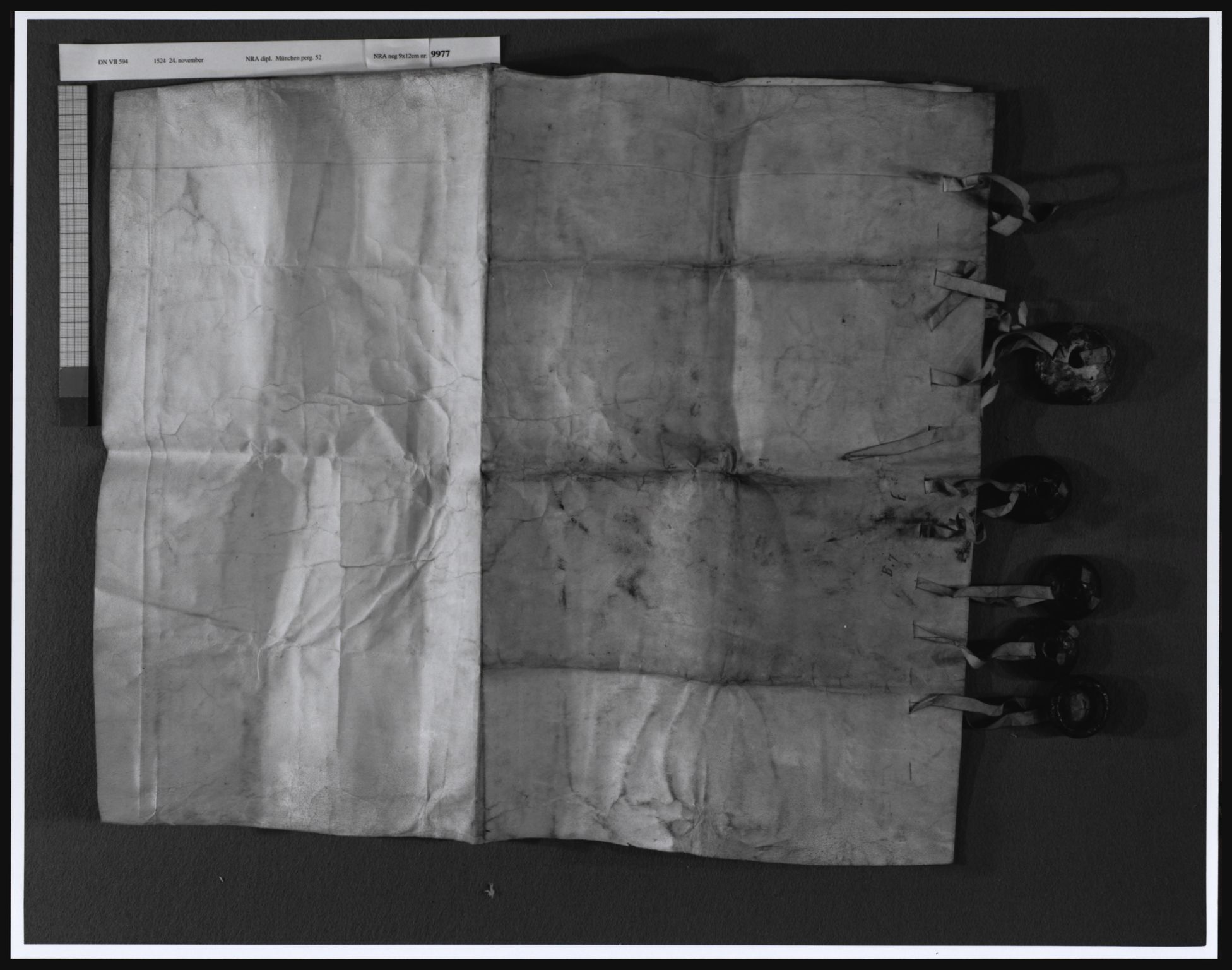 Riksarkivets diplomsamling, AV/RA-EA-5965/F13/F13a/L0035: Pergament nr. 52, 1524, p. 11