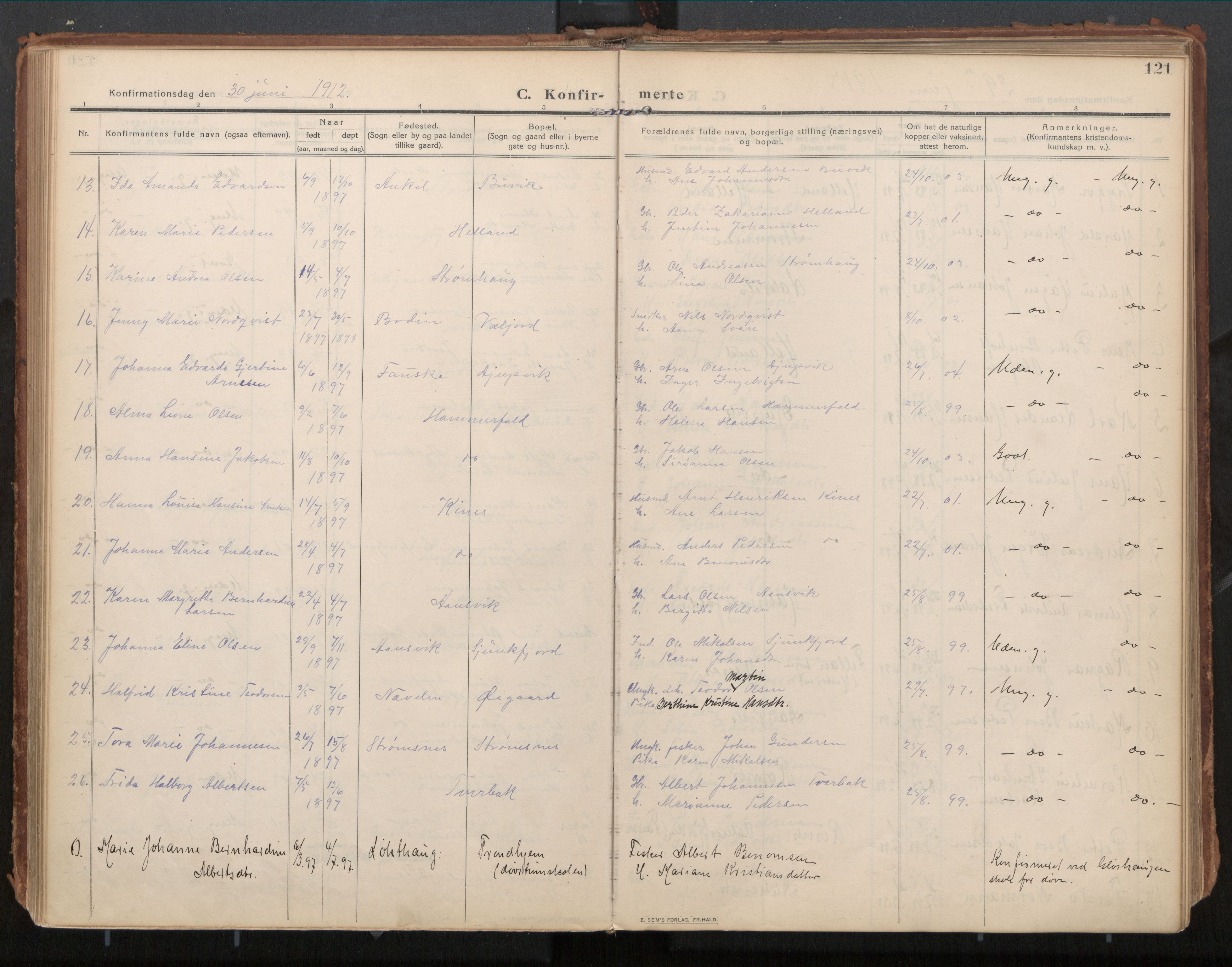 Ministerialprotokoller, klokkerbøker og fødselsregistre - Nordland, AV/SAT-A-1459/854/L0784: Parish register (official) no. 854A07, 1910-1922, p. 121