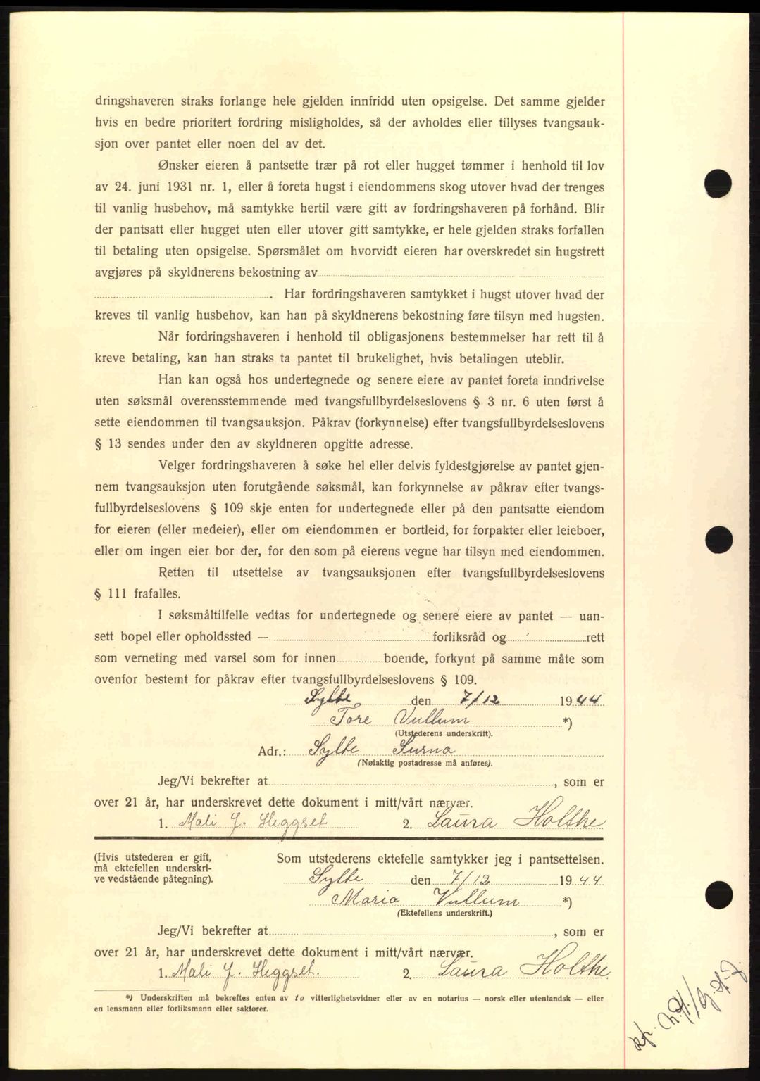 Nordmøre sorenskriveri, AV/SAT-A-4132/1/2/2Ca: Mortgage book no. B92, 1944-1945, Diary no: : 195/1945