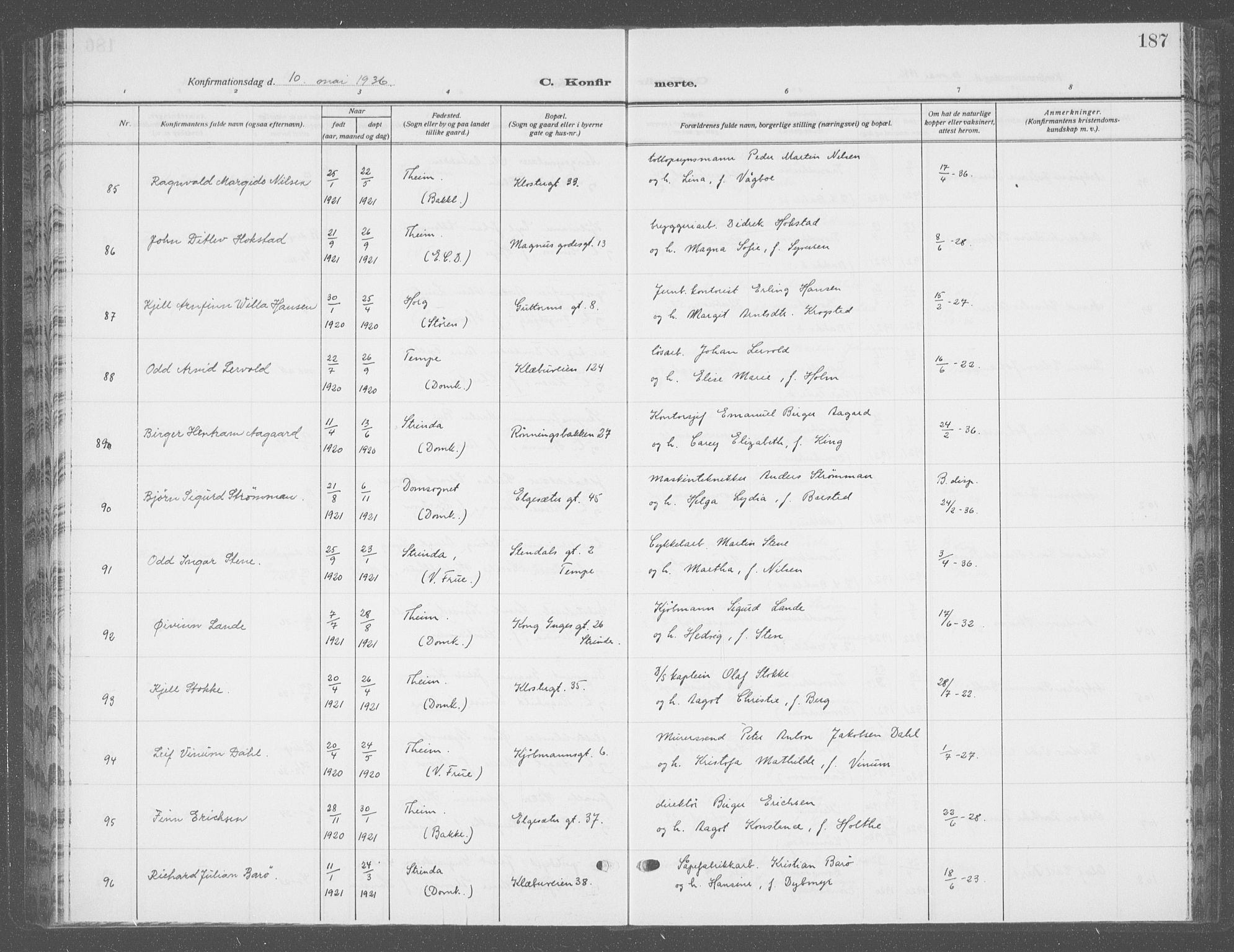 Ministerialprotokoller, klokkerbøker og fødselsregistre - Sør-Trøndelag, SAT/A-1456/601/L0099: Parish register (copy) no. 601C17, 1928-1941, p. 187