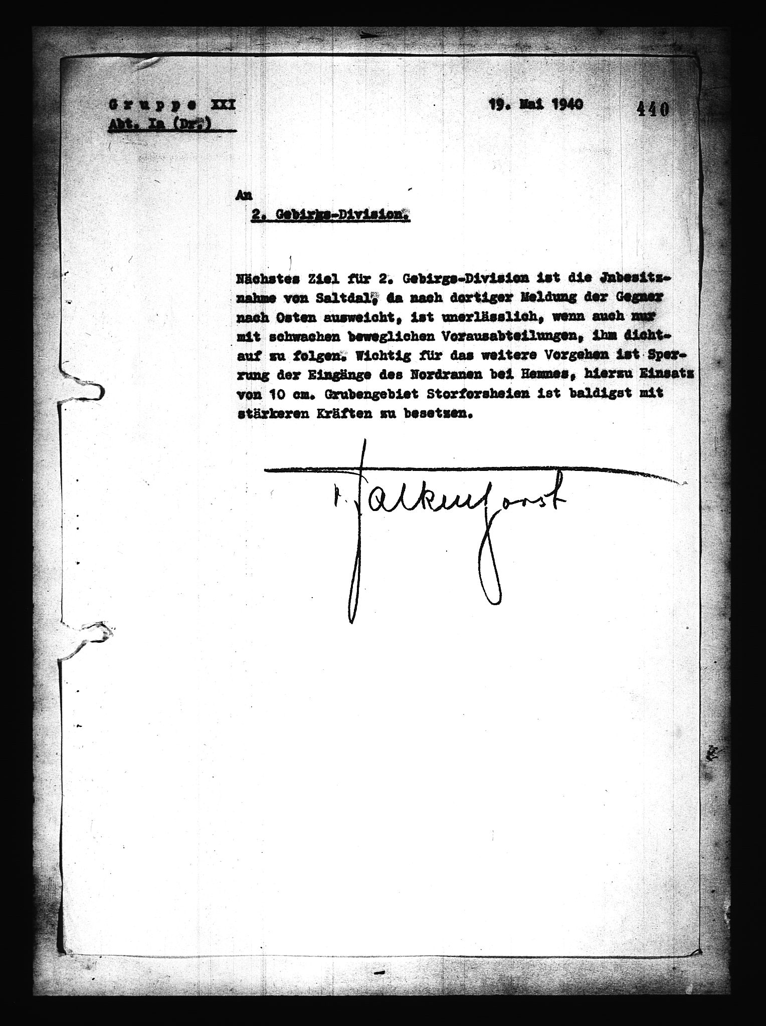 Documents Section, AV/RA-RAFA-2200/V/L0079: Amerikansk mikrofilm "Captured German Documents".
Box No. 718.  FKA jnr. 601/1954., 1940, p. 603