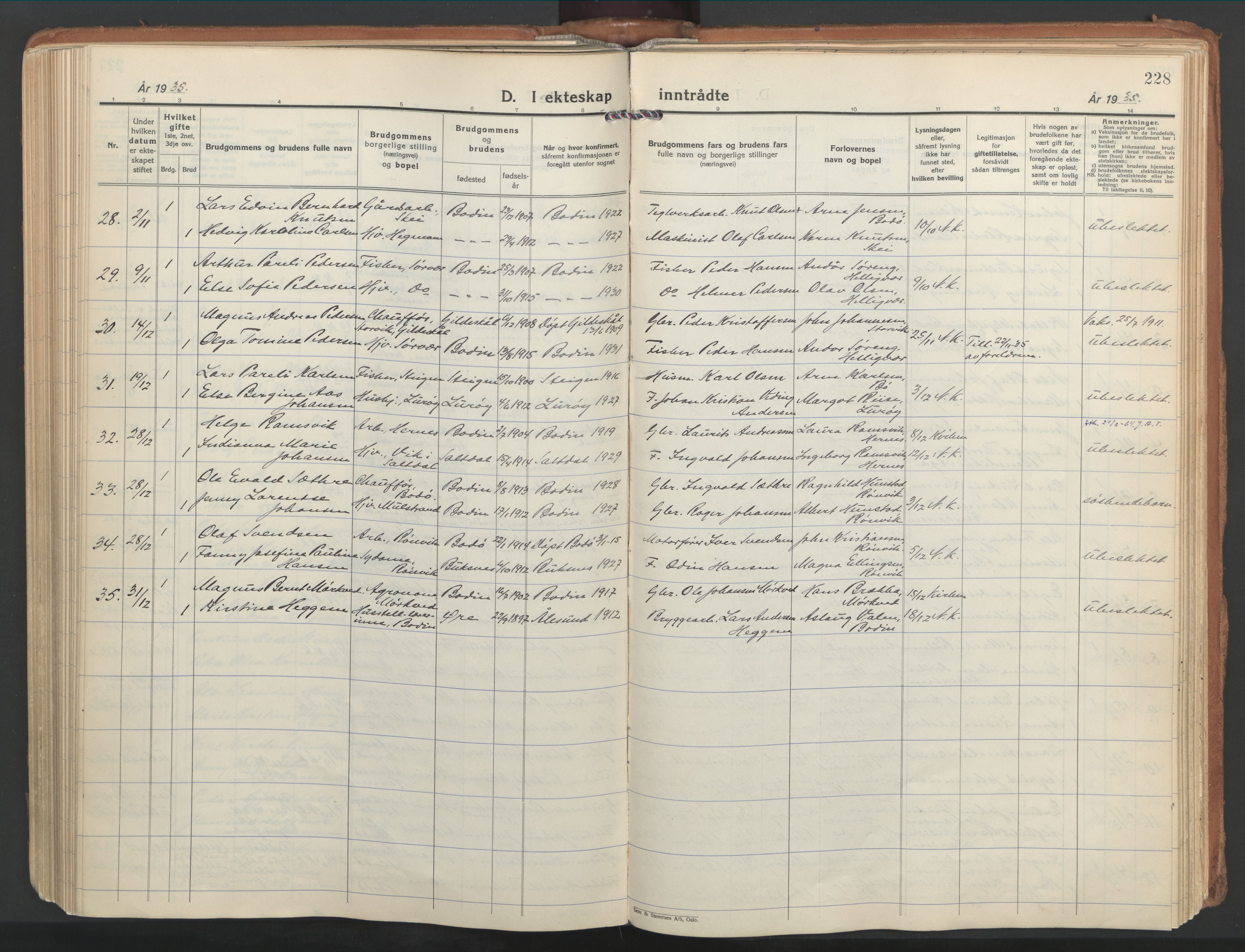 Ministerialprotokoller, klokkerbøker og fødselsregistre - Nordland, AV/SAT-A-1459/802/L0061: Parish register (official) no. 802A08, 1933-1946, p. 228