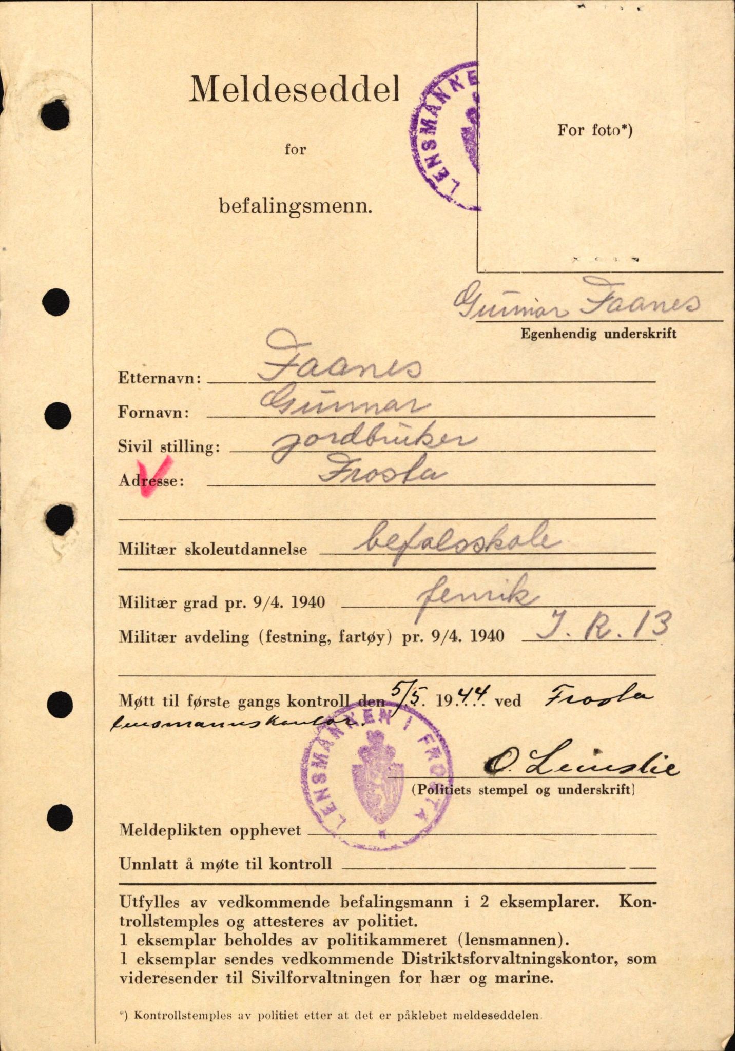 Forsvaret, Forsvarets krigshistoriske avdeling, AV/RA-RAFA-2017/Y/Yf/L0208: II-C-11-2121  -  Okkupasjonstiden.  Meldesedler for befal med foto og oppl. om militær grad 9. apr. 1940., 1940-1945, p. 606