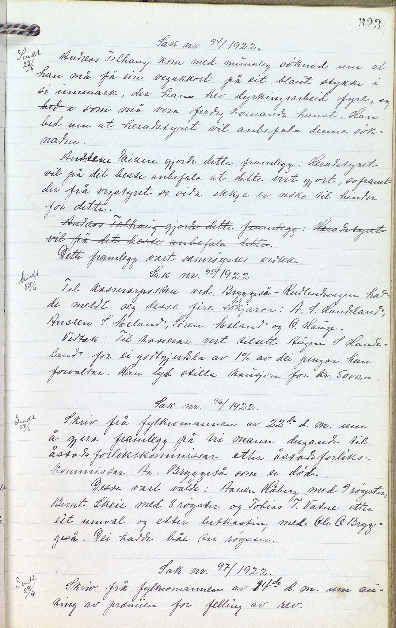 Eiken kommune - Formannskapet, ARKSOR/1034EI120/A/L0001: Møtebok, 1916-1925, p. 323