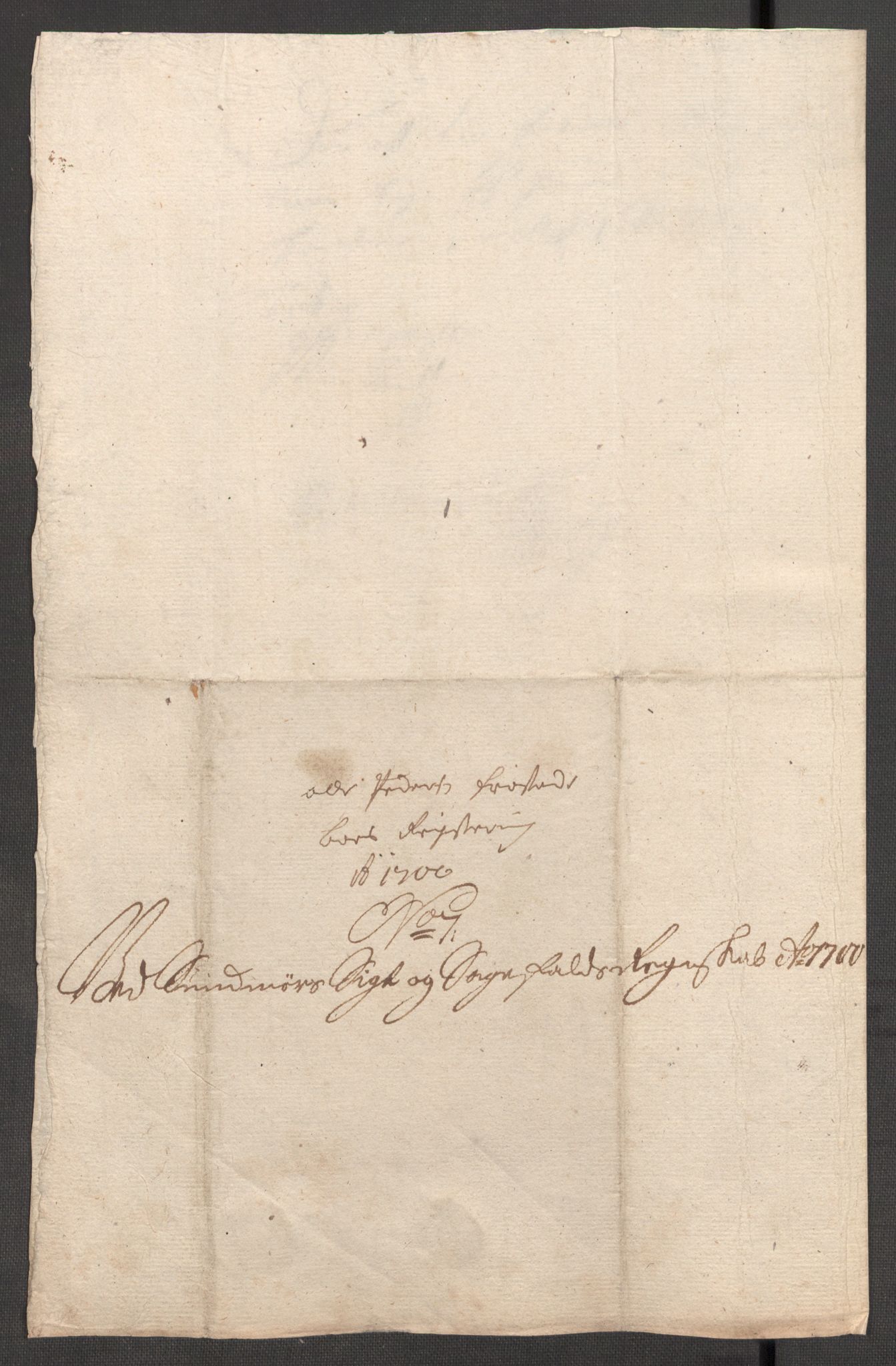 Rentekammeret inntil 1814, Reviderte regnskaper, Fogderegnskap, AV/RA-EA-4092/R54/L3558: Fogderegnskap Sunnmøre, 1700-1701, p. 244