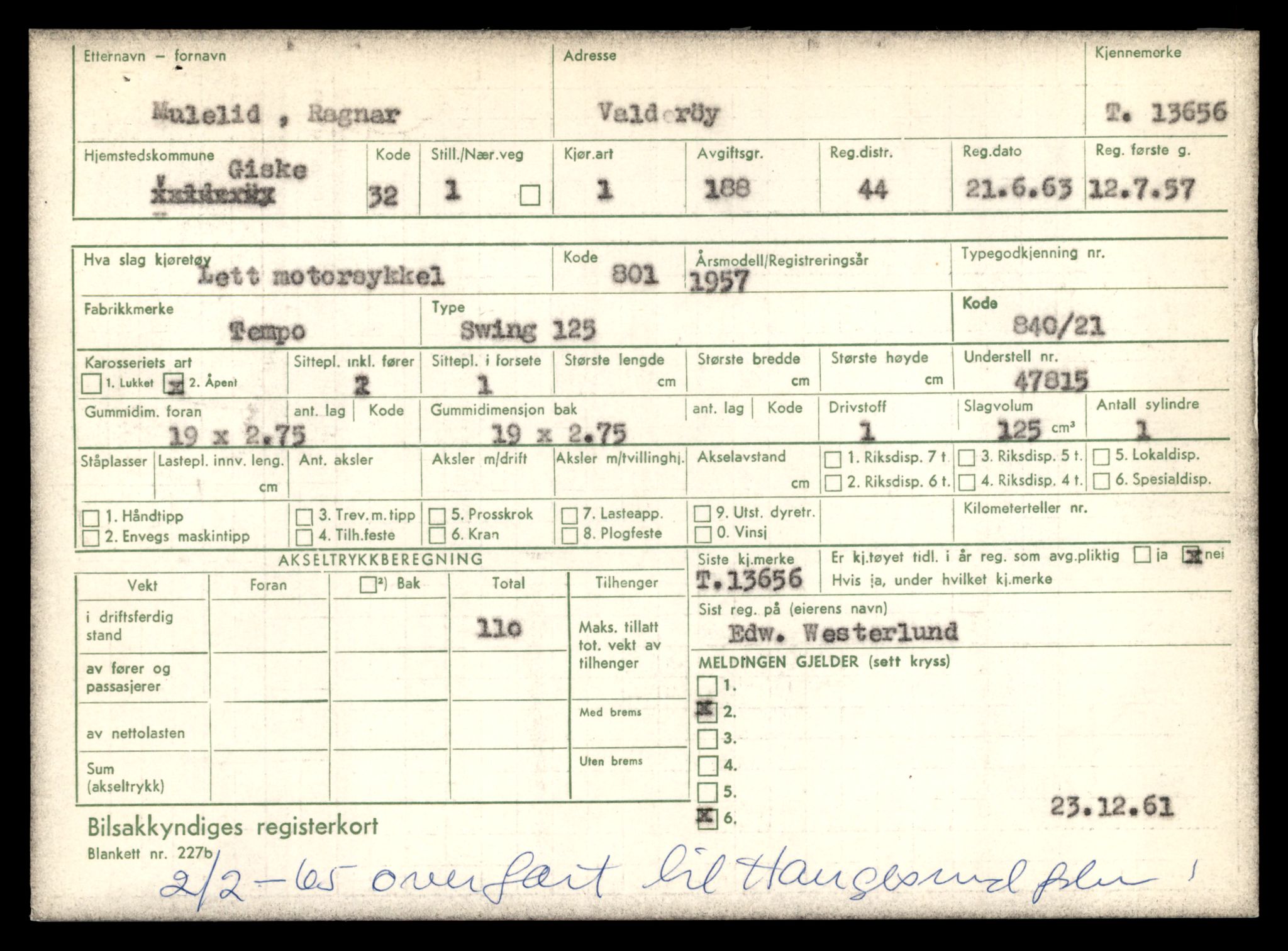 Møre og Romsdal vegkontor - Ålesund trafikkstasjon, AV/SAT-A-4099/F/Fe/L0040: Registreringskort for kjøretøy T 13531 - T 13709, 1927-1998, p. 2177