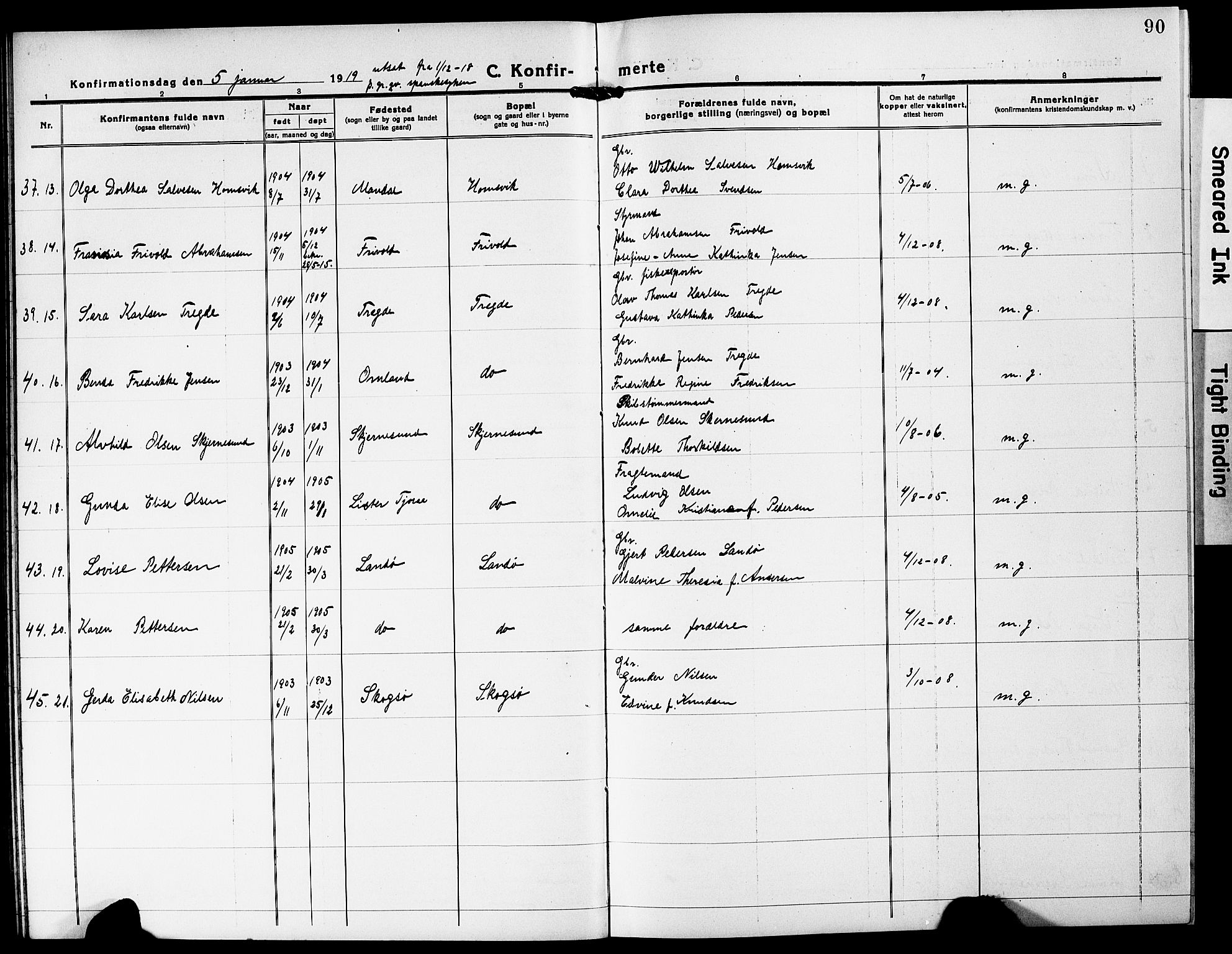 Mandal sokneprestkontor, AV/SAK-1111-0030/F/Fb/Fba/L0013: Parish register (copy) no. B 7, 1918-1931, p. 90