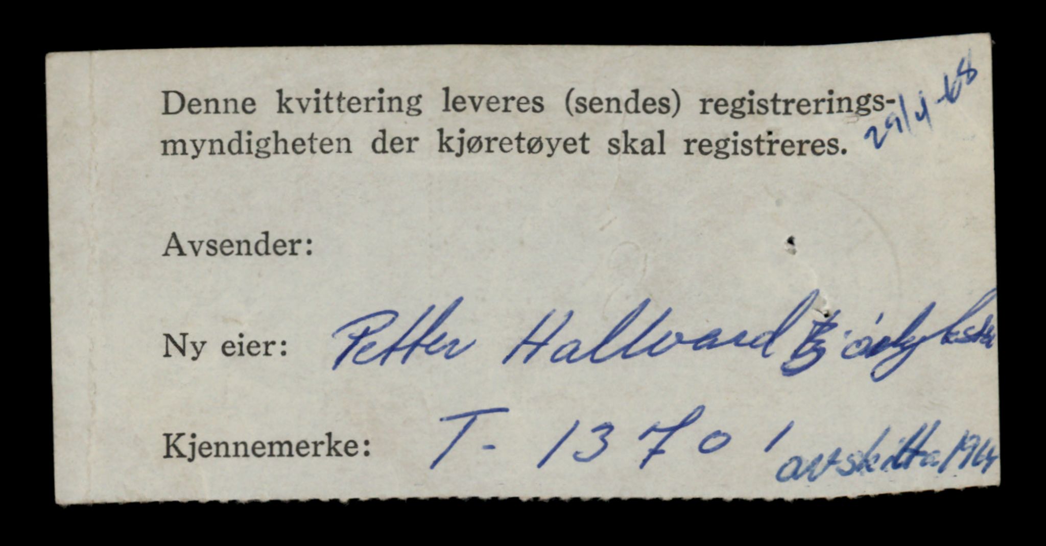 Møre og Romsdal vegkontor - Ålesund trafikkstasjon, AV/SAT-A-4099/F/Fe/L0040: Registreringskort for kjøretøy T 13531 - T 13709, 1927-1998, p. 2918