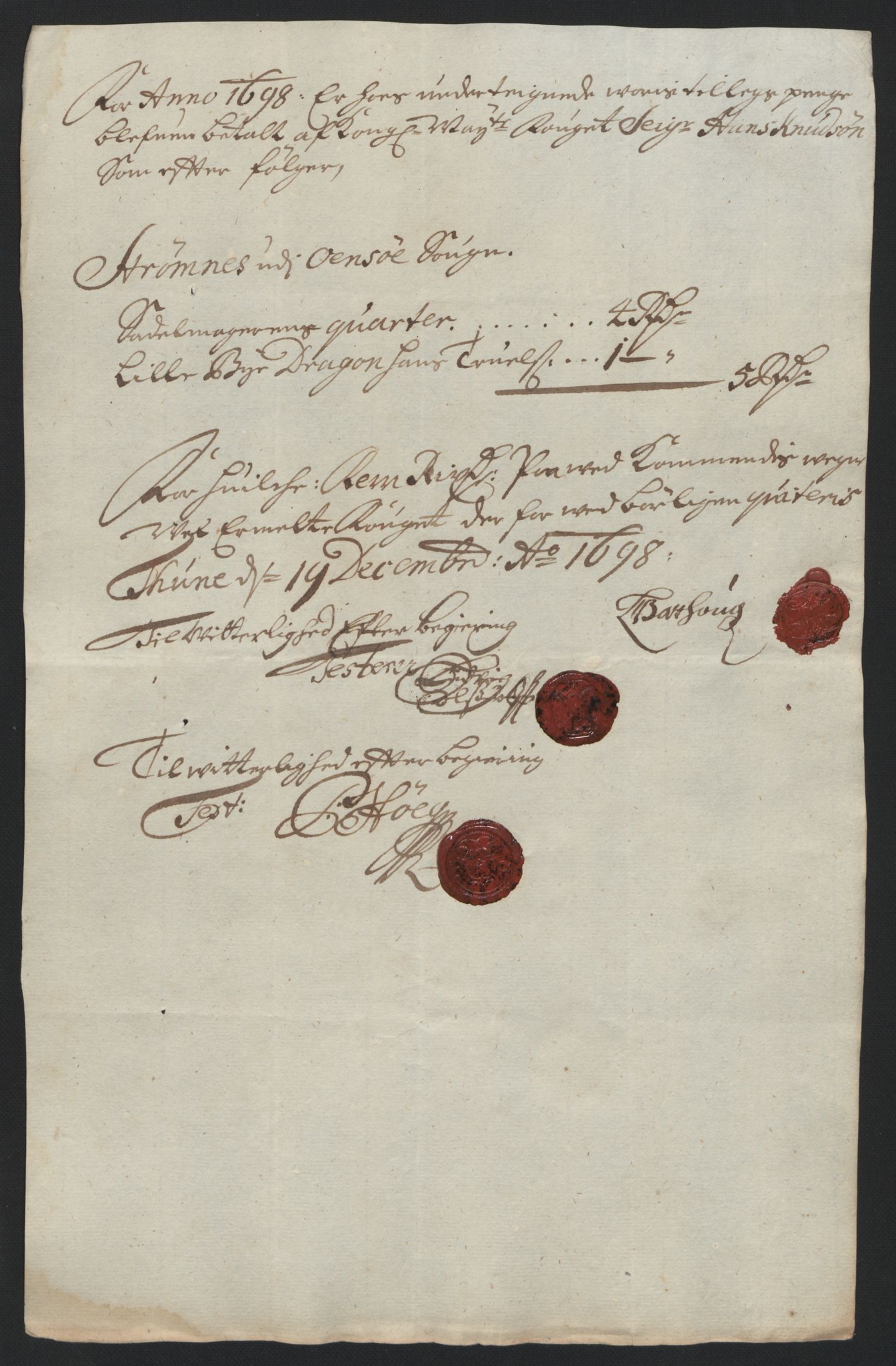 Rentekammeret inntil 1814, Reviderte regnskaper, Fogderegnskap, RA/EA-4092/R04/L0127: Fogderegnskap Moss, Onsøy, Tune, Veme og Åbygge, 1698, p. 123