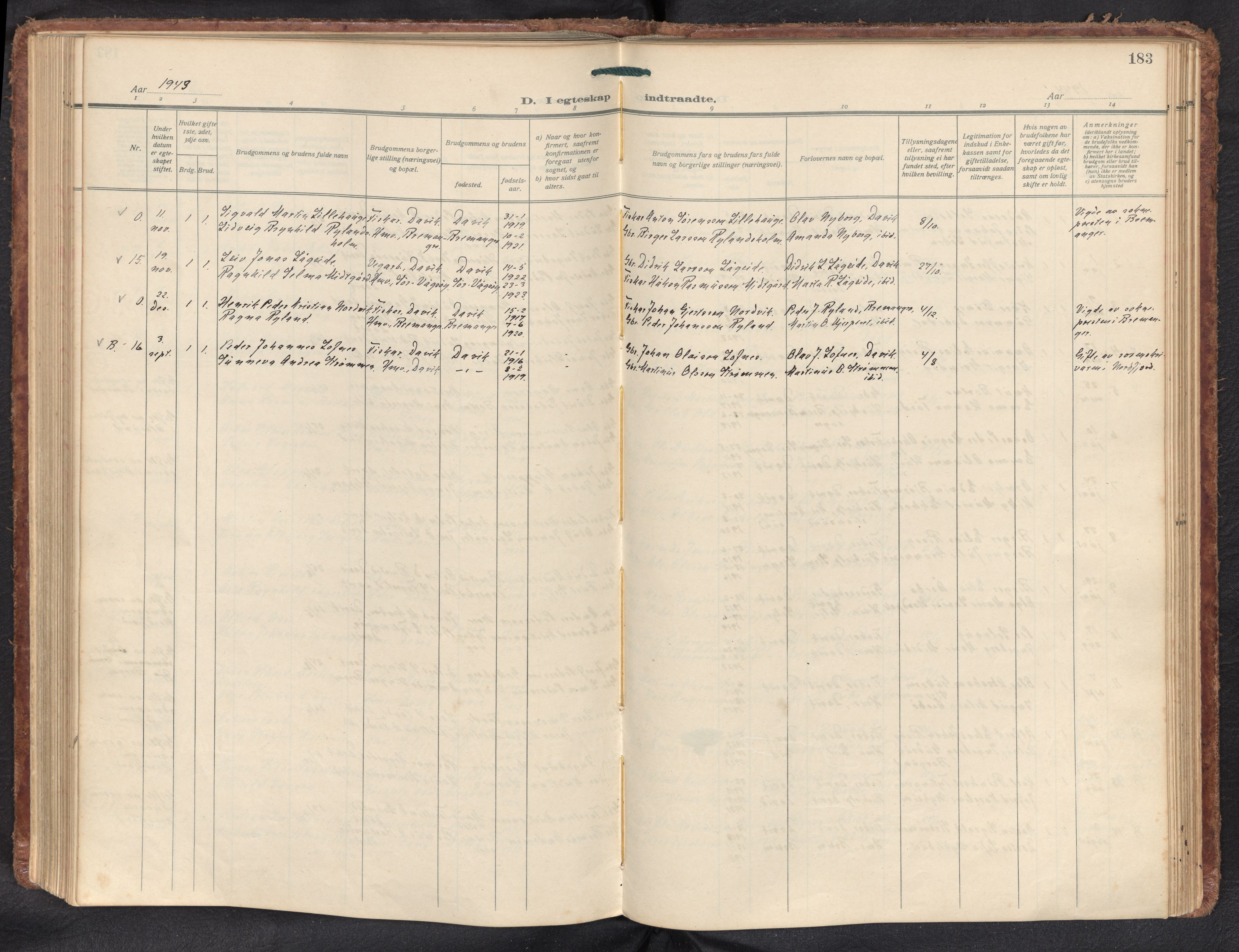 Davik sokneprestembete, AV/SAB-A-79701/H/Haa/Haad/L0003: Parish register (official) no. D 3, 1931-1952, p. 182b-183a