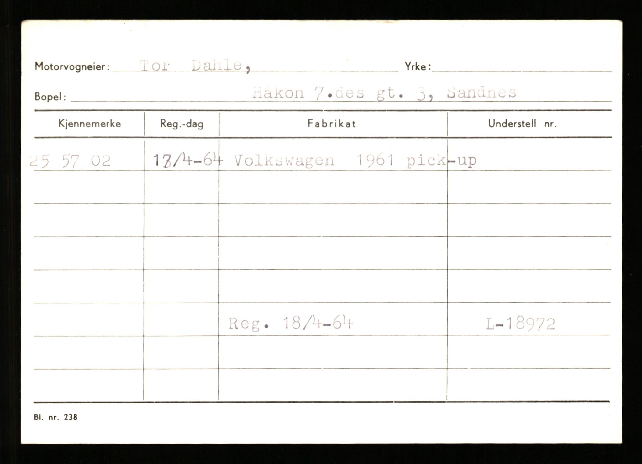 Stavanger trafikkstasjon, AV/SAST-A-101942/0/G/L0011: Registreringsnummer: 240000 - 363477, 1930-1971, p. 573