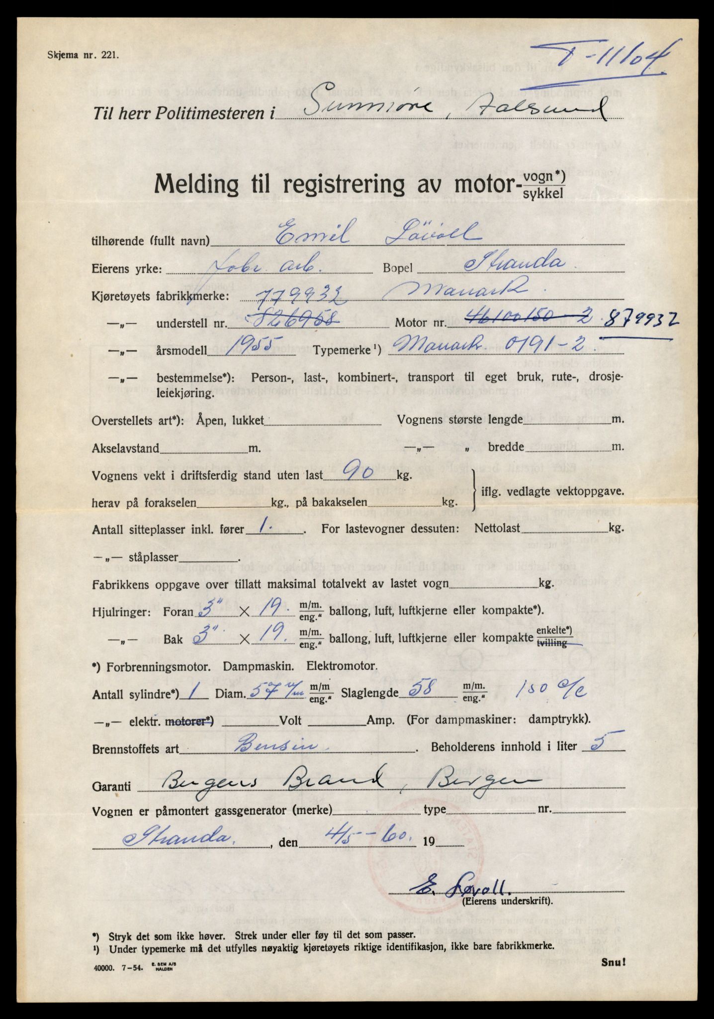 Møre og Romsdal vegkontor - Ålesund trafikkstasjon, AV/SAT-A-4099/F/Fe/L0026: Registreringskort for kjøretøy T 11046 - T 11160, 1927-1998, p. 1685