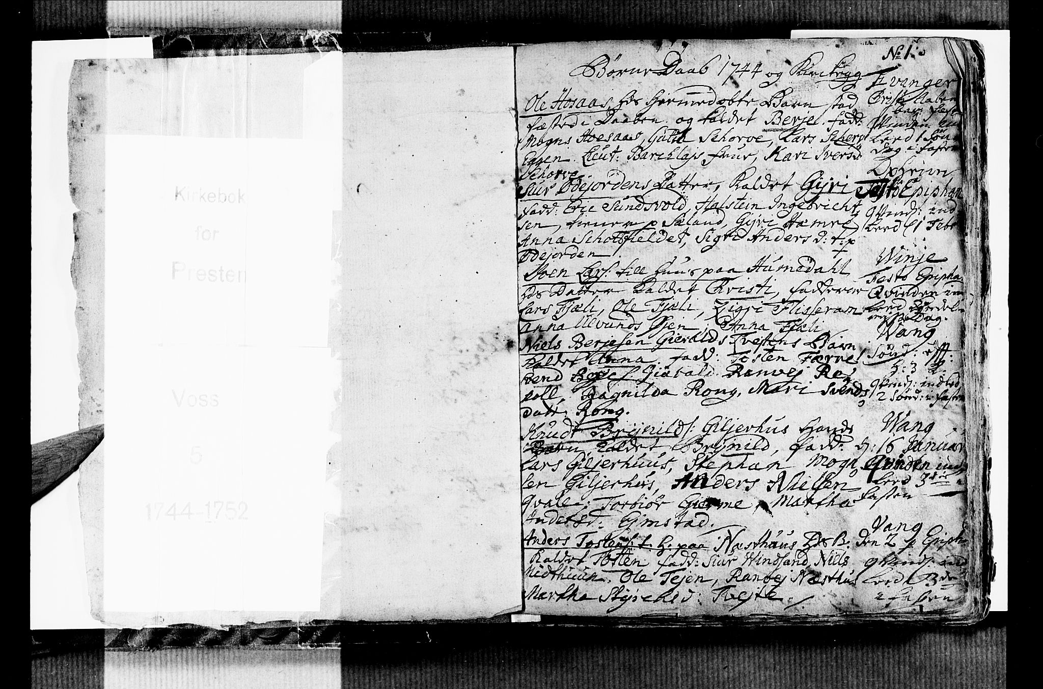 Voss sokneprestembete, SAB/A-79001/H/Haa: Parish register (official) no. A 6, 1744-1752, p. 1