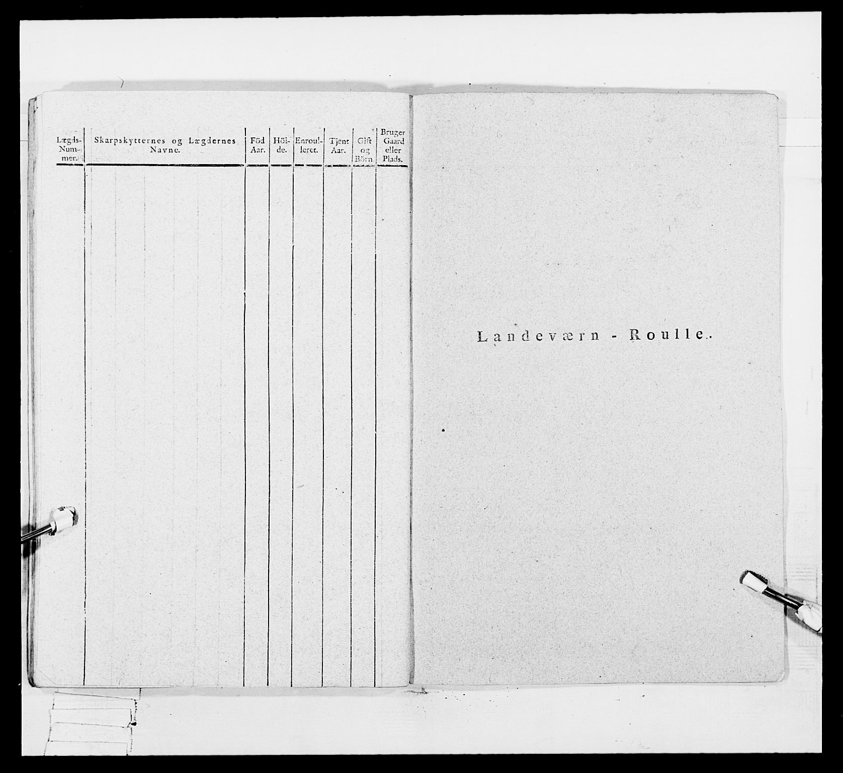 Generalitets- og kommissariatskollegiet, Det kongelige norske kommissariatskollegium, AV/RA-EA-5420/E/Eh/L0048: Akershusiske skarpskytterregiment, 1812, p. 42