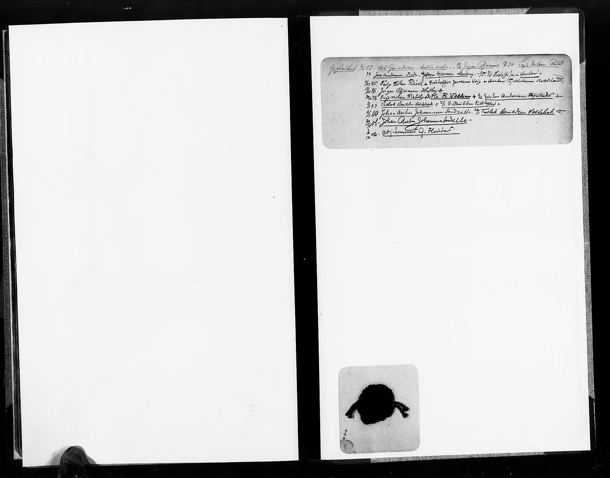 Austre Moland sokneprestkontor, AV/SAK-1111-0001/F/Fa/Faa/L0010: Parish register (official) no. A 10, 1880-1904, p. 240