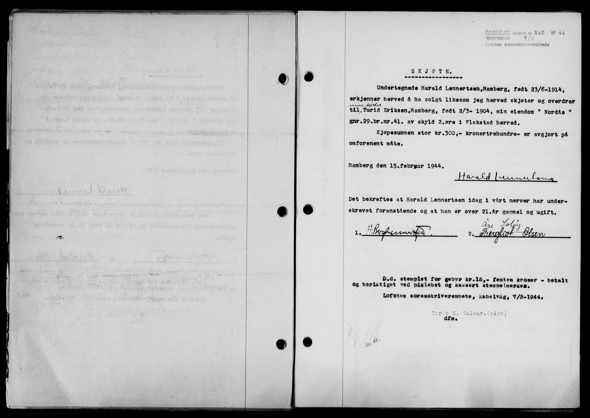 Lofoten sorenskriveri, SAT/A-0017/1/2/2C/L0012a: Mortgage book no. 12a, 1943-1944, Diary no: : 242/1944