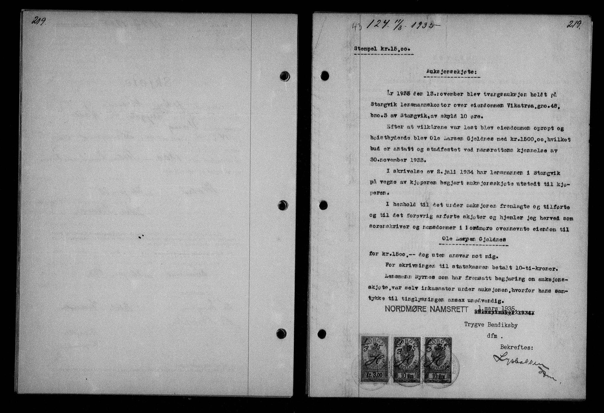 Nordmøre sorenskriveri, AV/SAT-A-4132/1/2/2Ca/L0084: Mortgage book no. 74, 1935-1935, Deed date: 11.03.1935