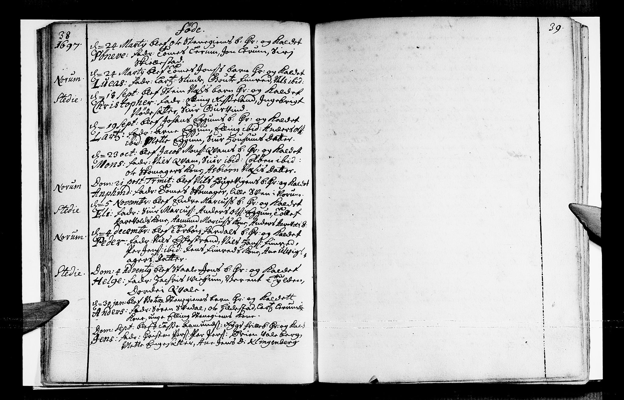 Sogndal sokneprestembete, AV/SAB-A-81301/H/Haa/Haaa/L0001: Parish register (official) no. A 1, 1689-1713, p. 38-39