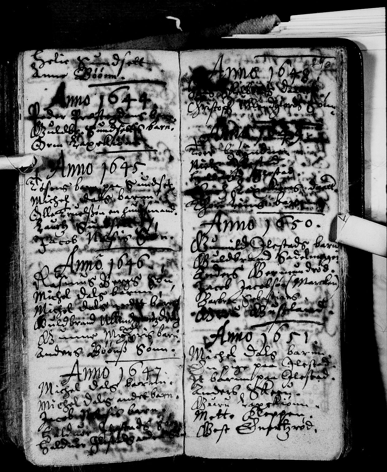 Andebu kirkebøker, SAKO/A-336/F/Fa/L0001: Parish register (official) no. 1 /3, 1623-1738, p. 240
