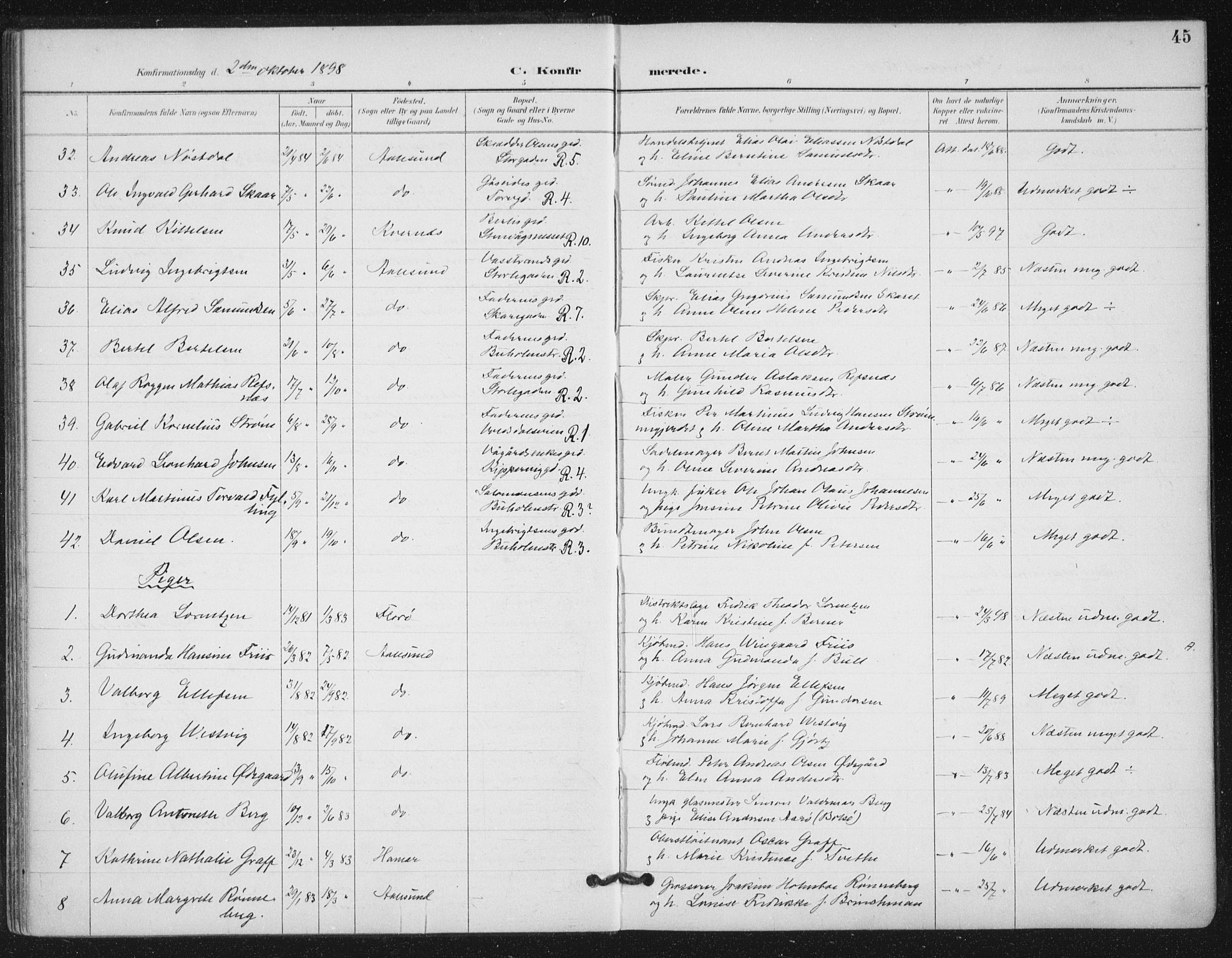 Ministerialprotokoller, klokkerbøker og fødselsregistre - Møre og Romsdal, SAT/A-1454/529/L0457: Parish register (official) no. 529A07, 1894-1903, p. 45