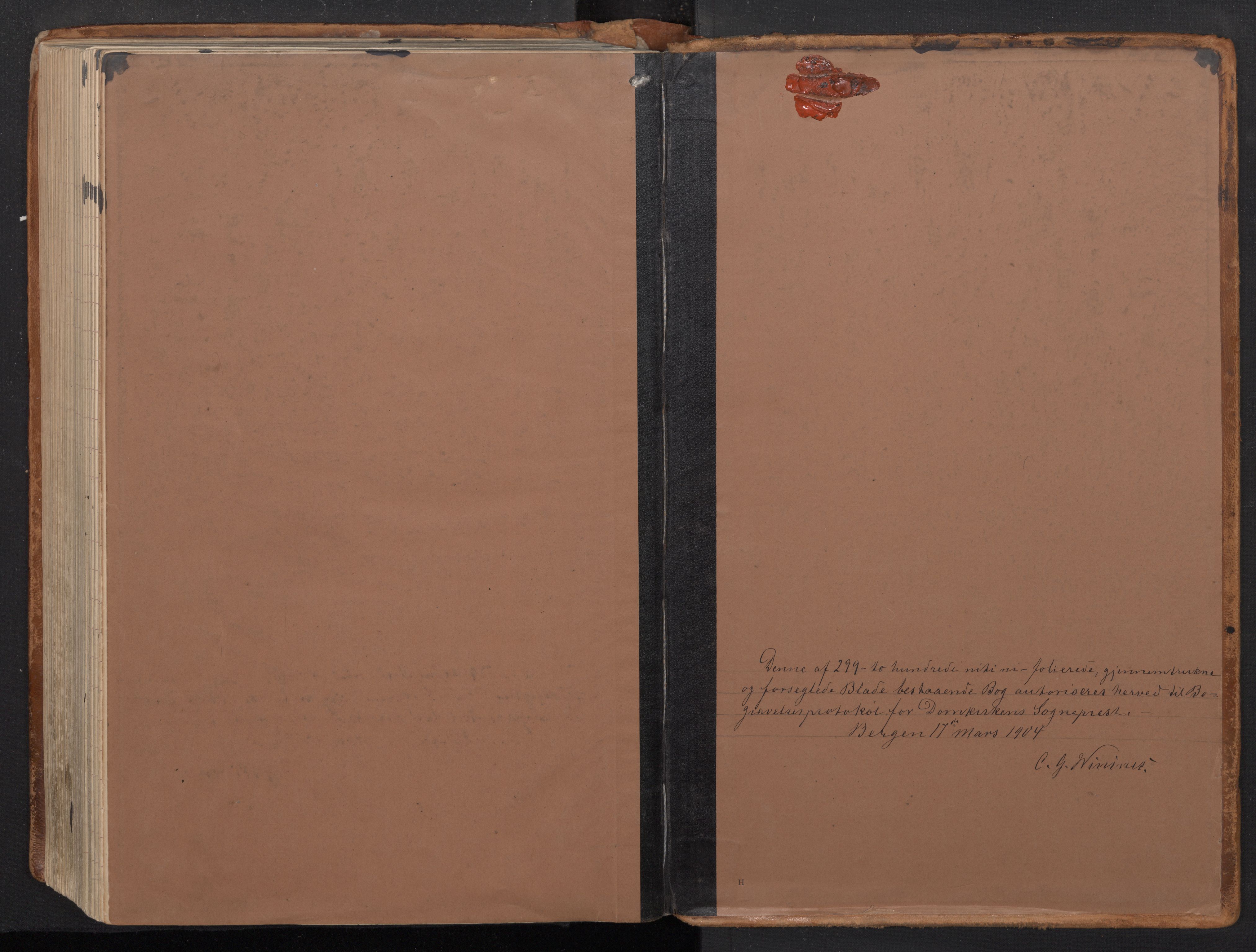Domkirken sokneprestembete, SAB/A-74801/H/Haa/L0044: Parish register (official) no. E 6, 1904-1946