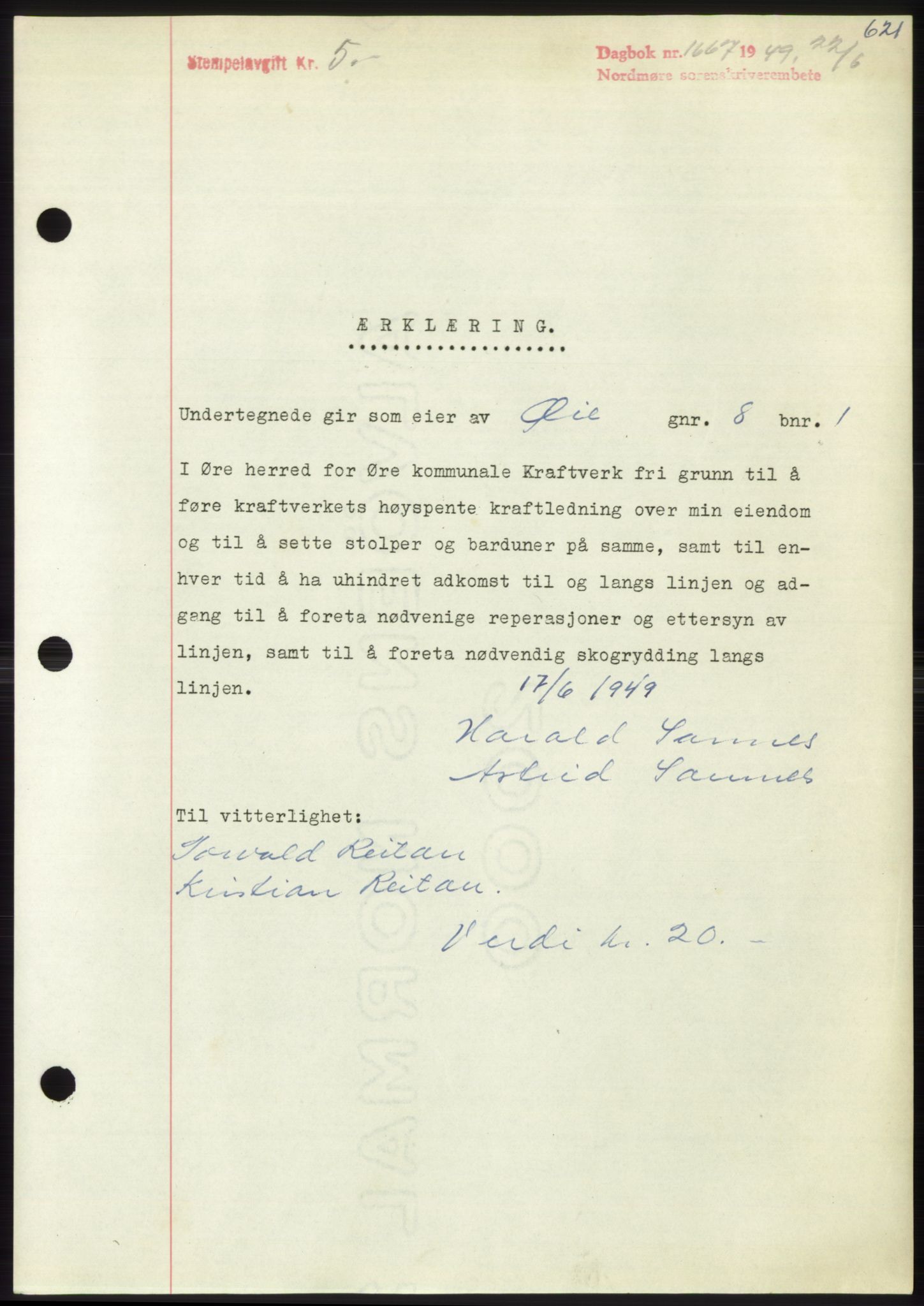 Nordmøre sorenskriveri, AV/SAT-A-4132/1/2/2Ca: Mortgage book no. B101, 1949-1949, Diary no: : 1667/1949