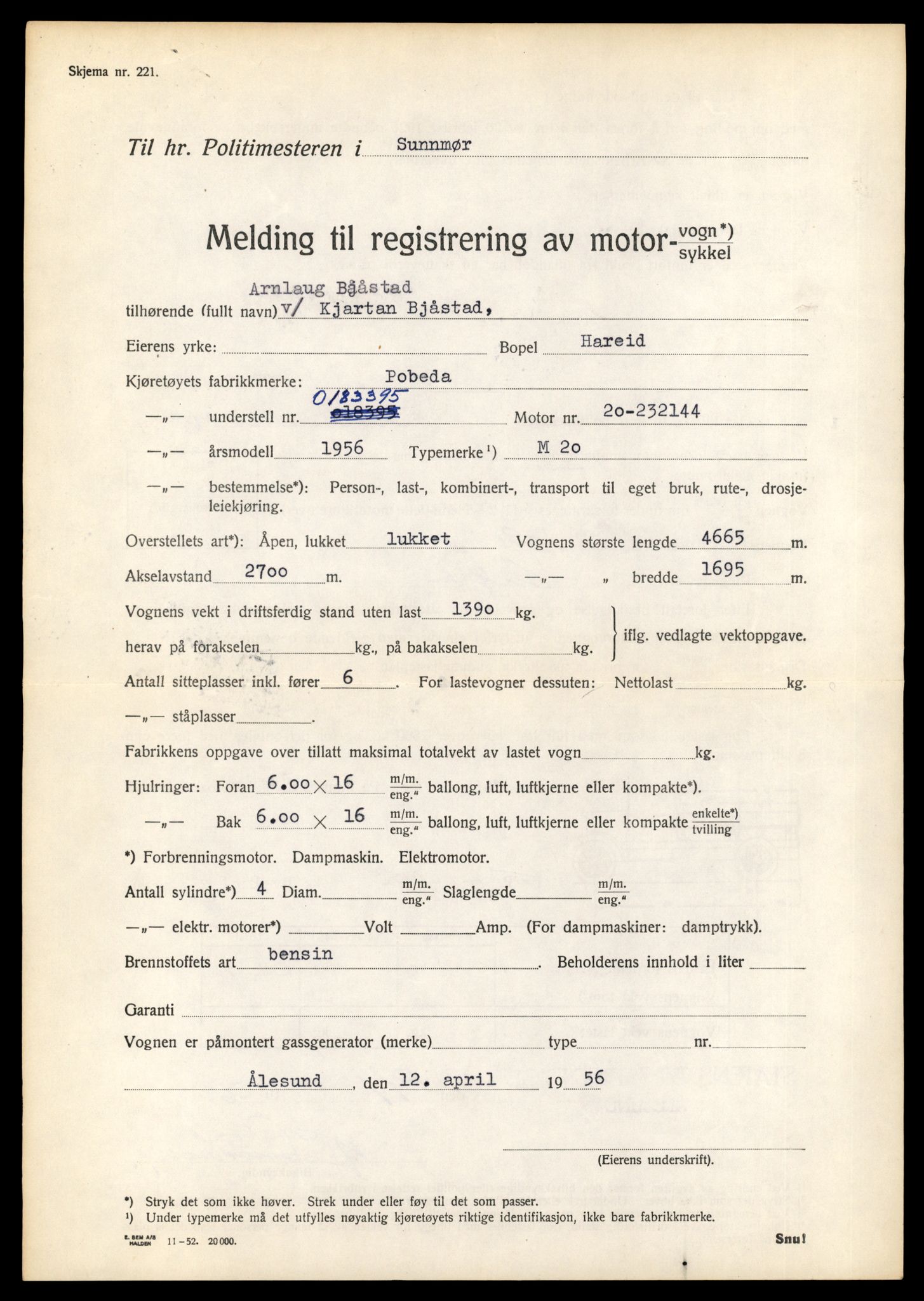 Møre og Romsdal vegkontor - Ålesund trafikkstasjon, AV/SAT-A-4099/F/Fe/L0046: Registreringskort for kjøretøy T 14445 - T 14579, 1927-1998