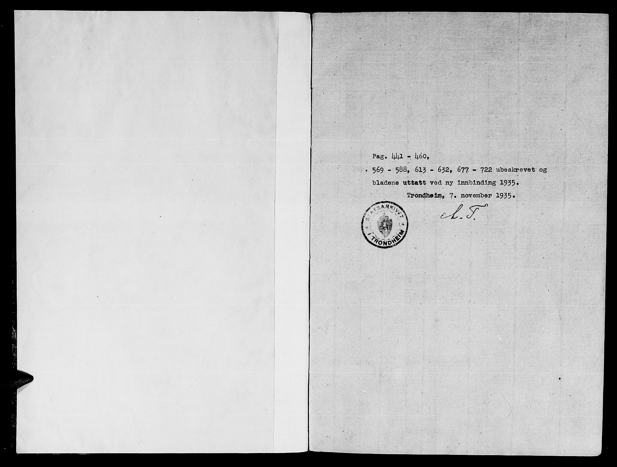 Ministerialprotokoller, klokkerbøker og fødselsregistre - Møre og Romsdal, AV/SAT-A-1454/557/L0683: Parish register (copy) no. 557C01, 1818-1862